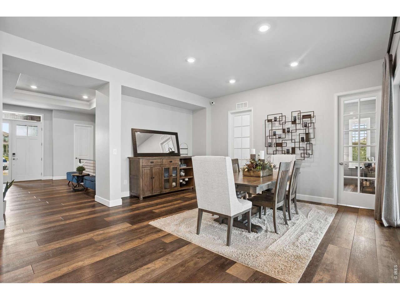2220 Somerset Ct
