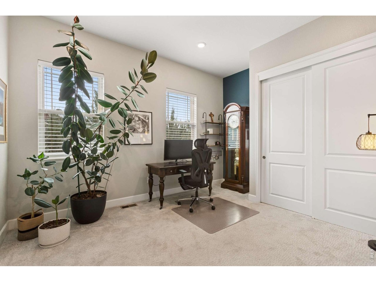 2220 Somerset Ct