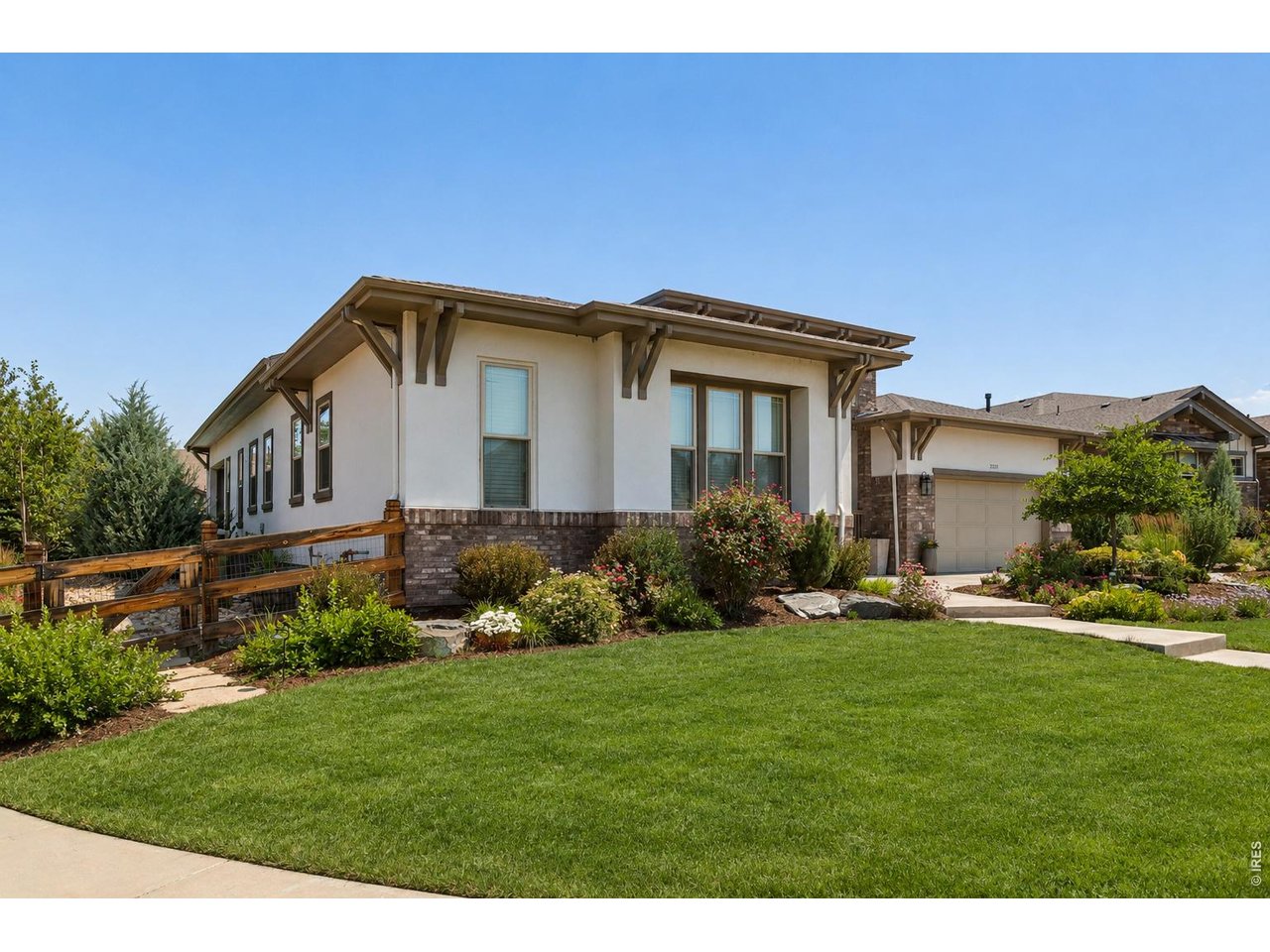 2220 Somerset Ct