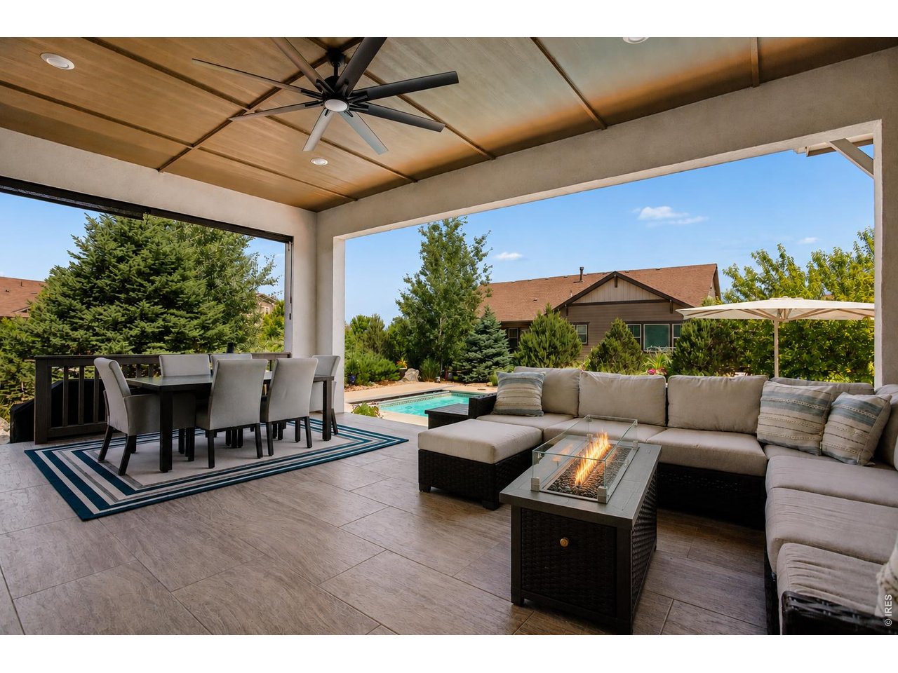 2220 Somerset Ct