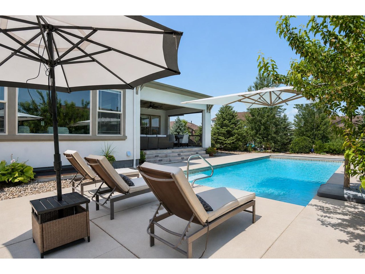 2220 Somerset Ct