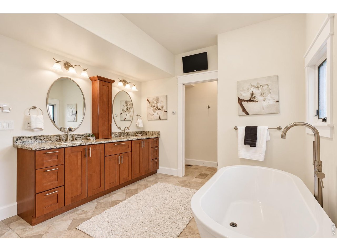 1091 Copper Hill Ct