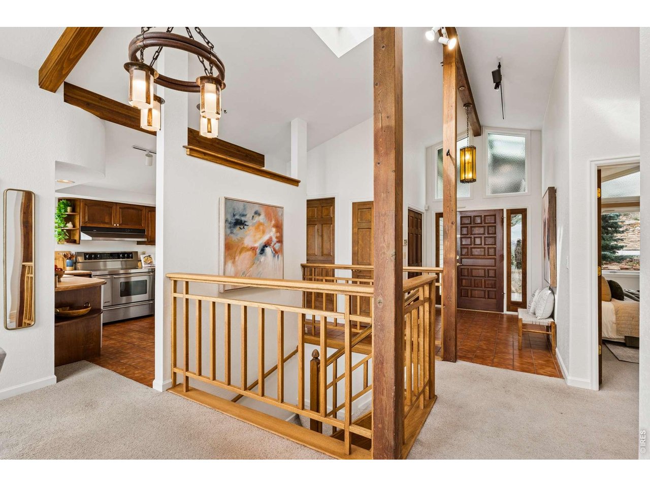 2140 Mesa Dr
