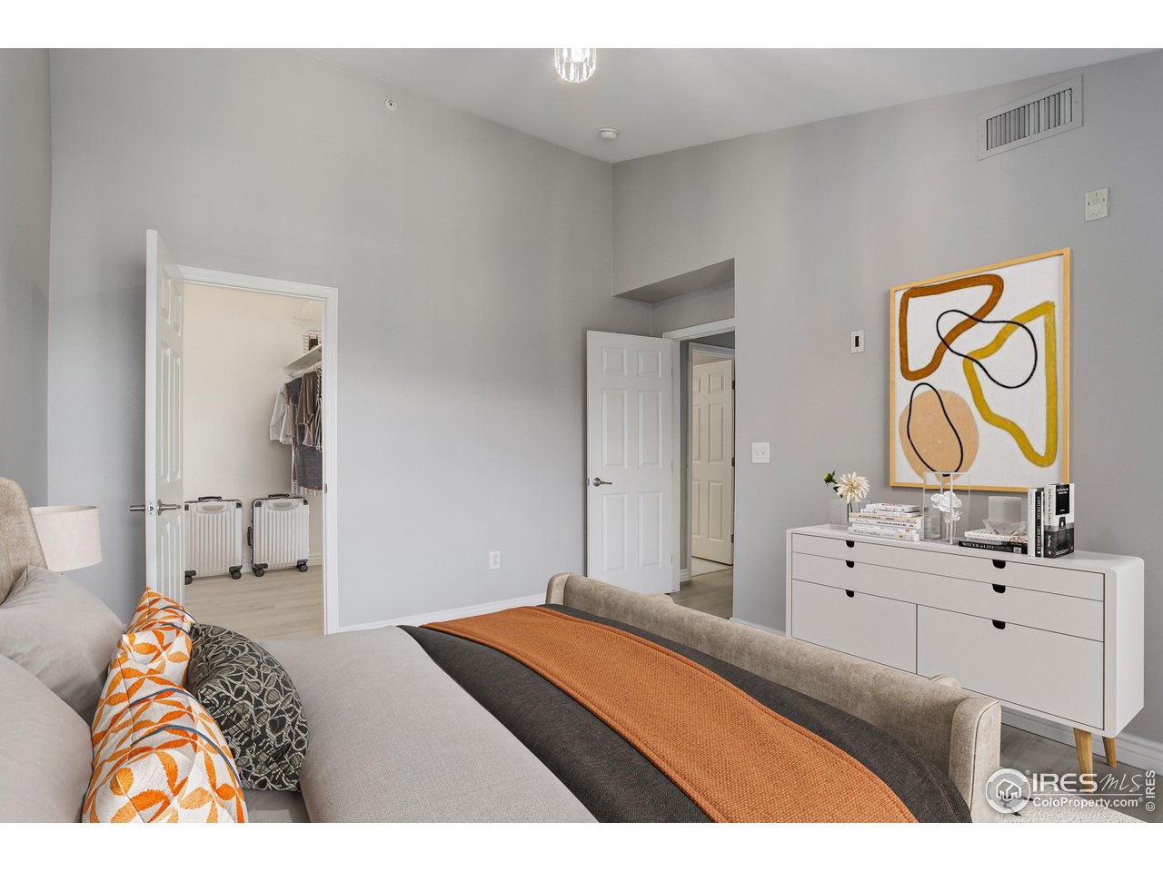 1465 Blue Sky Cir 17-304