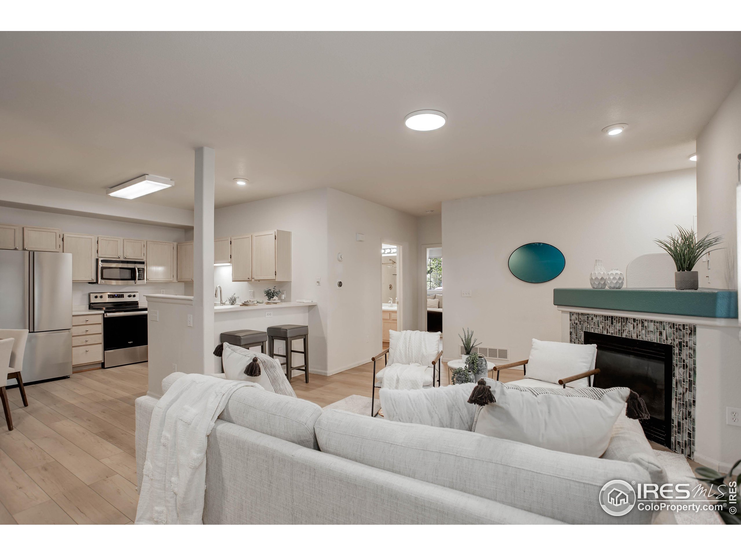 11041 Huron St 701