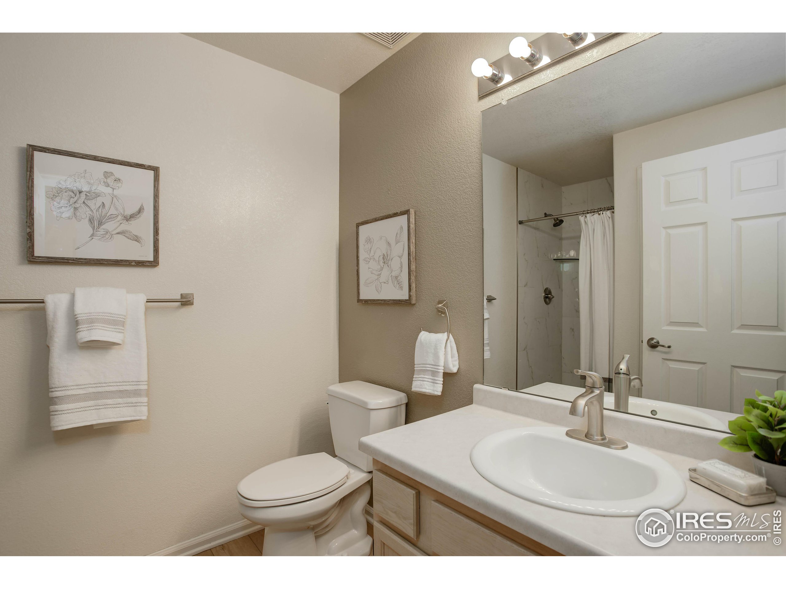 11041 Huron St 701