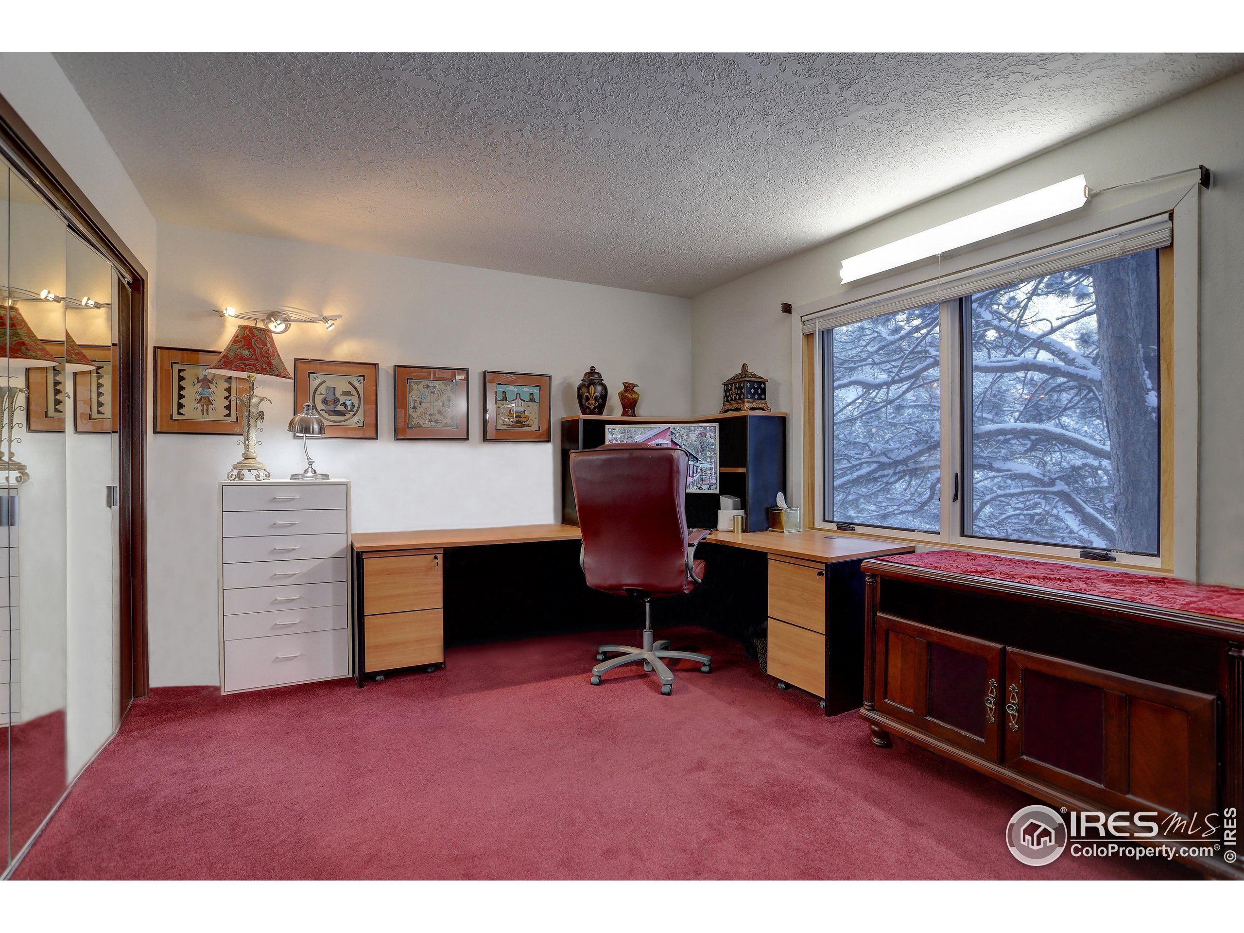 105 N Cedar Brook Rd