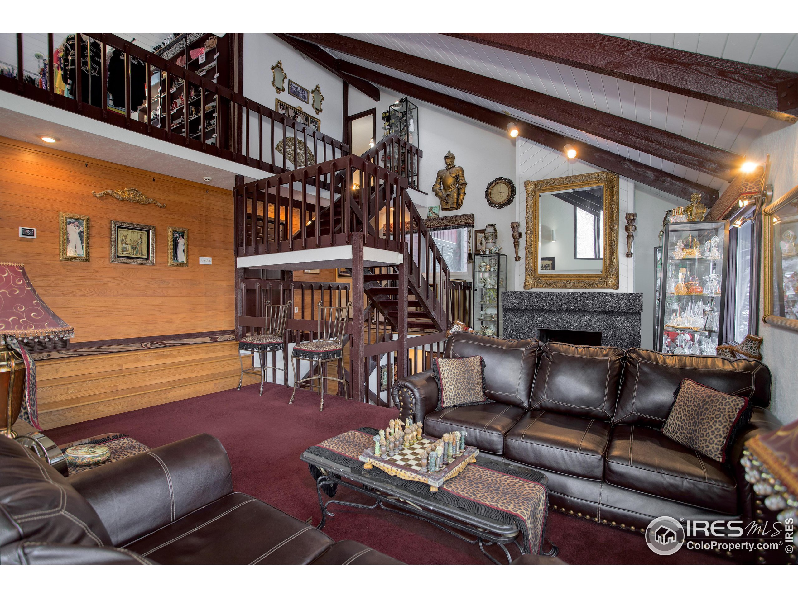 105 N Cedar Brook Rd