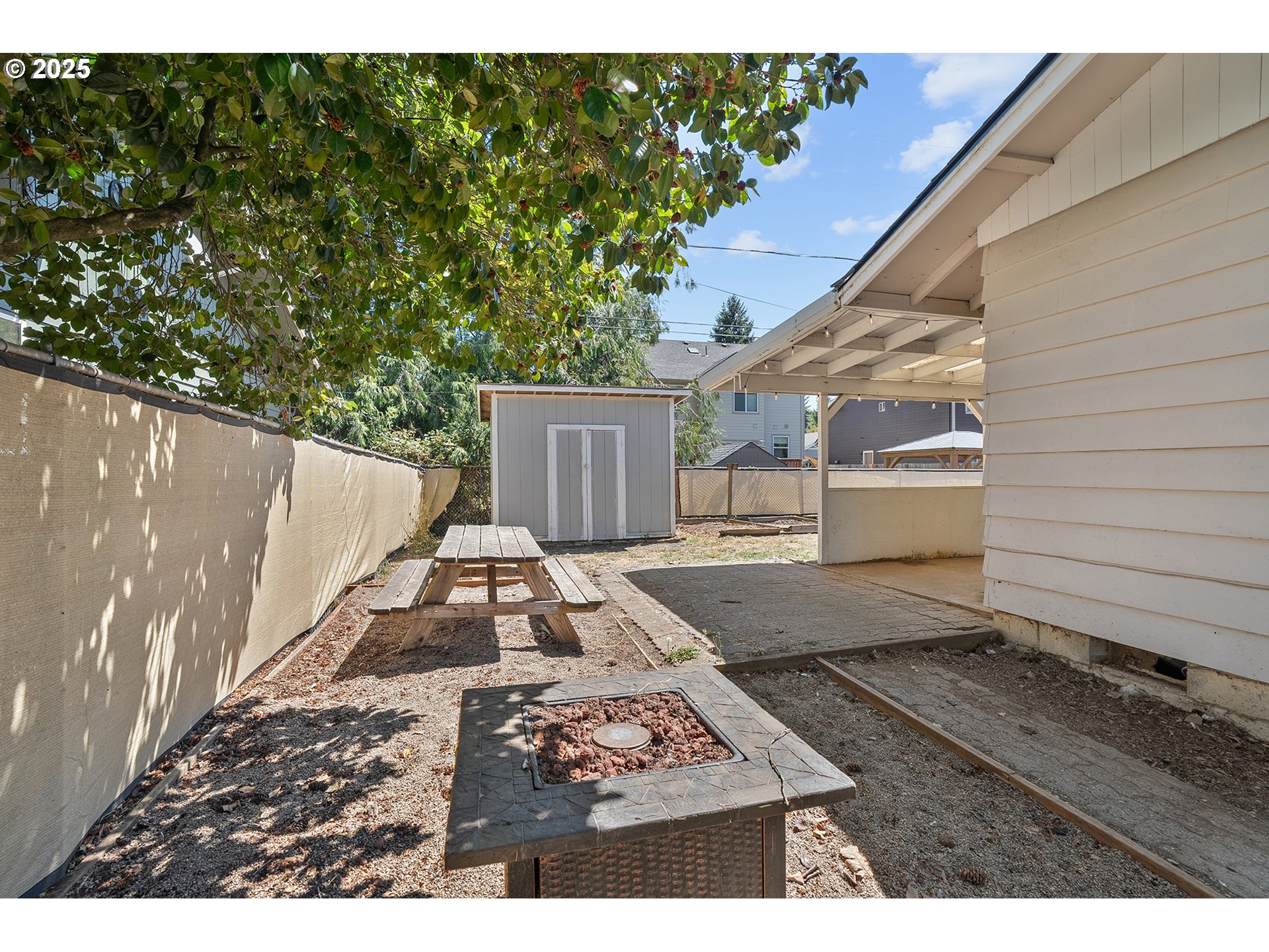 5820 SW TARALYNN AVE