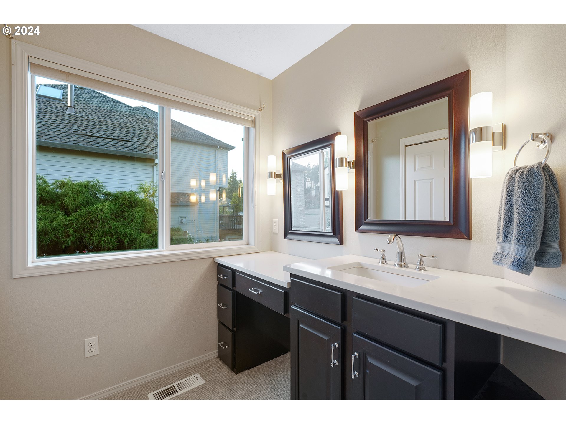 14358 SE CRESTVIEW DR