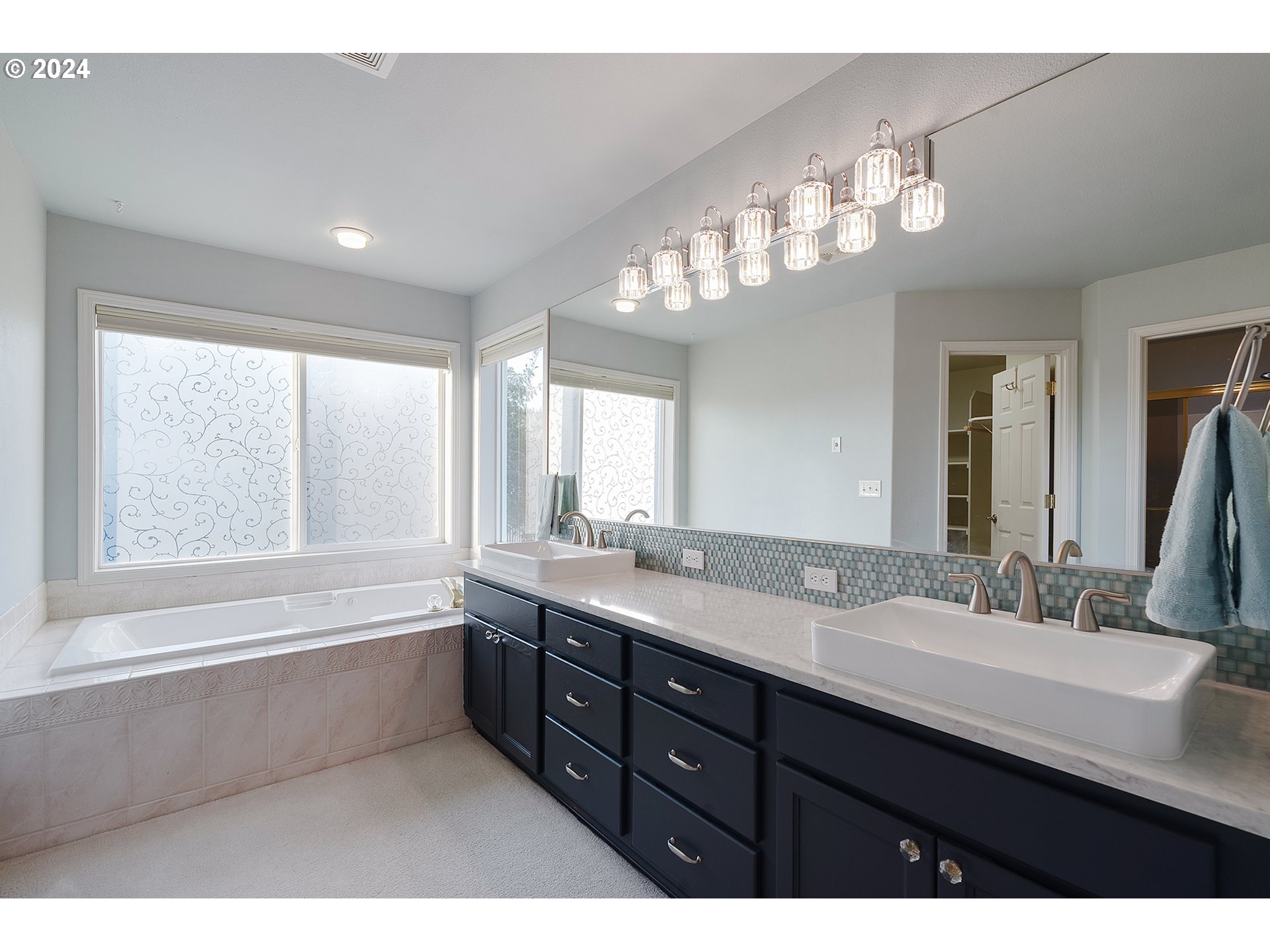 14358 SE CRESTVIEW DR