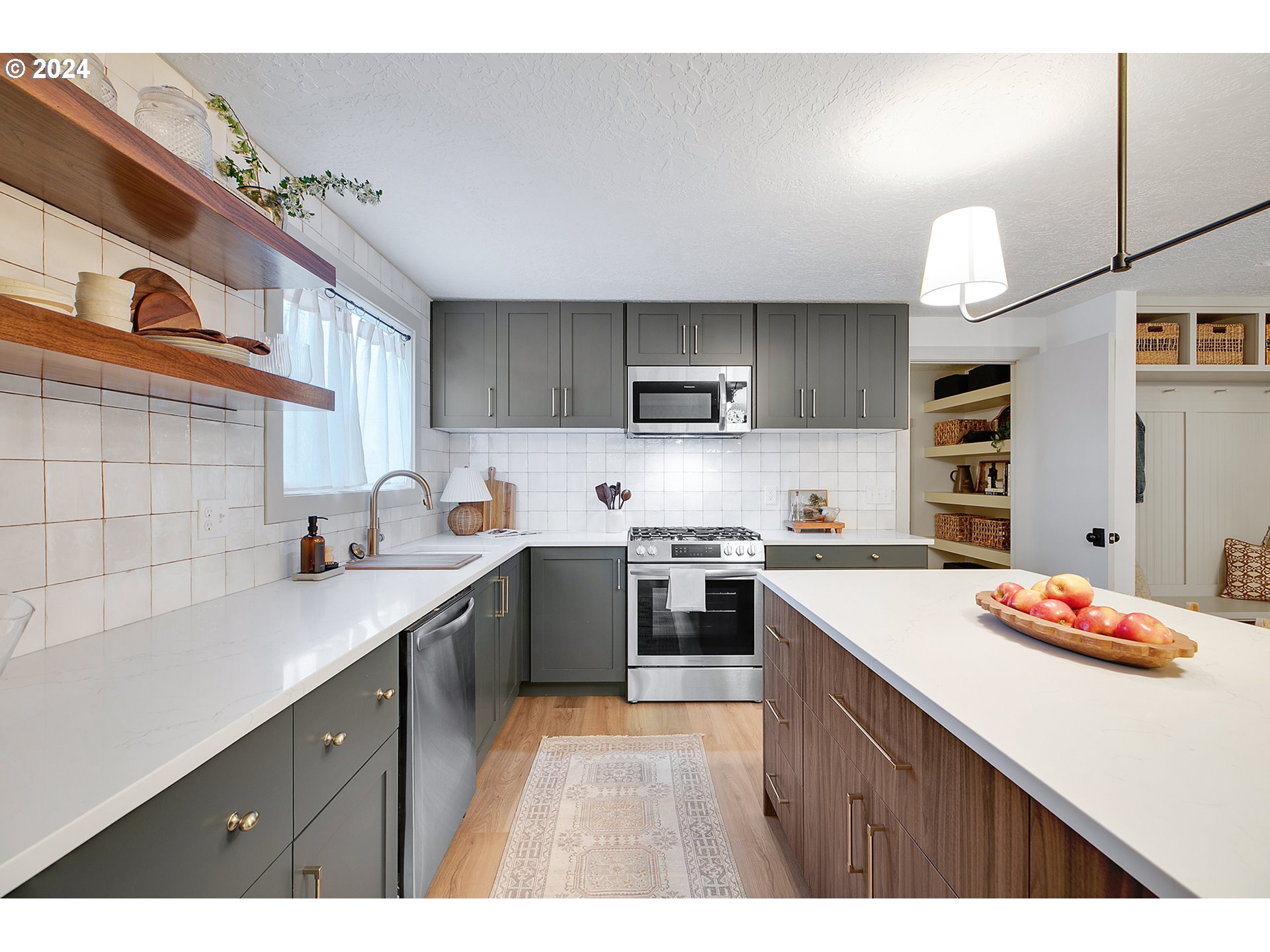 10735 SW PATHFINDER WAY