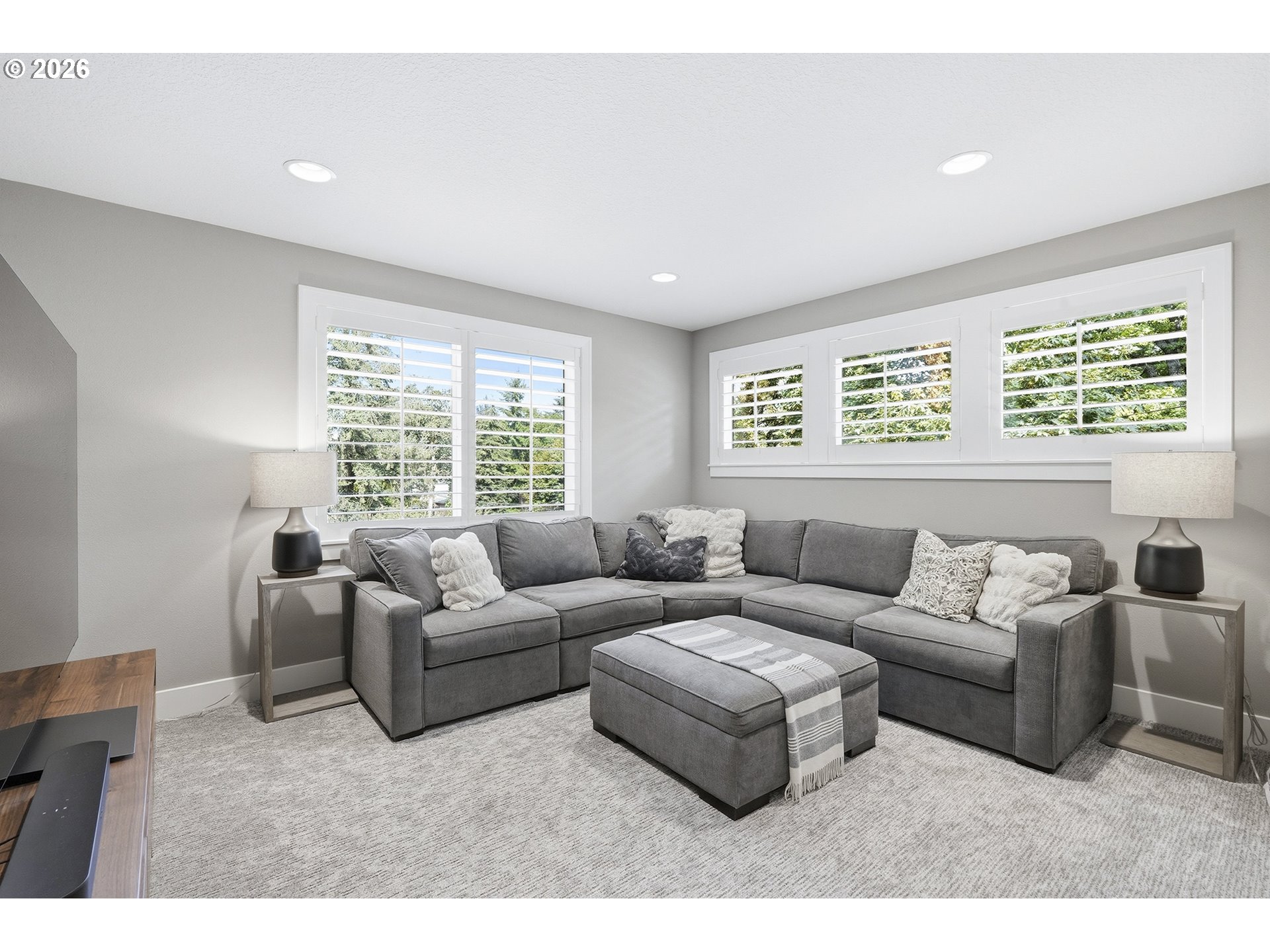 1620 FERNWOOD DR