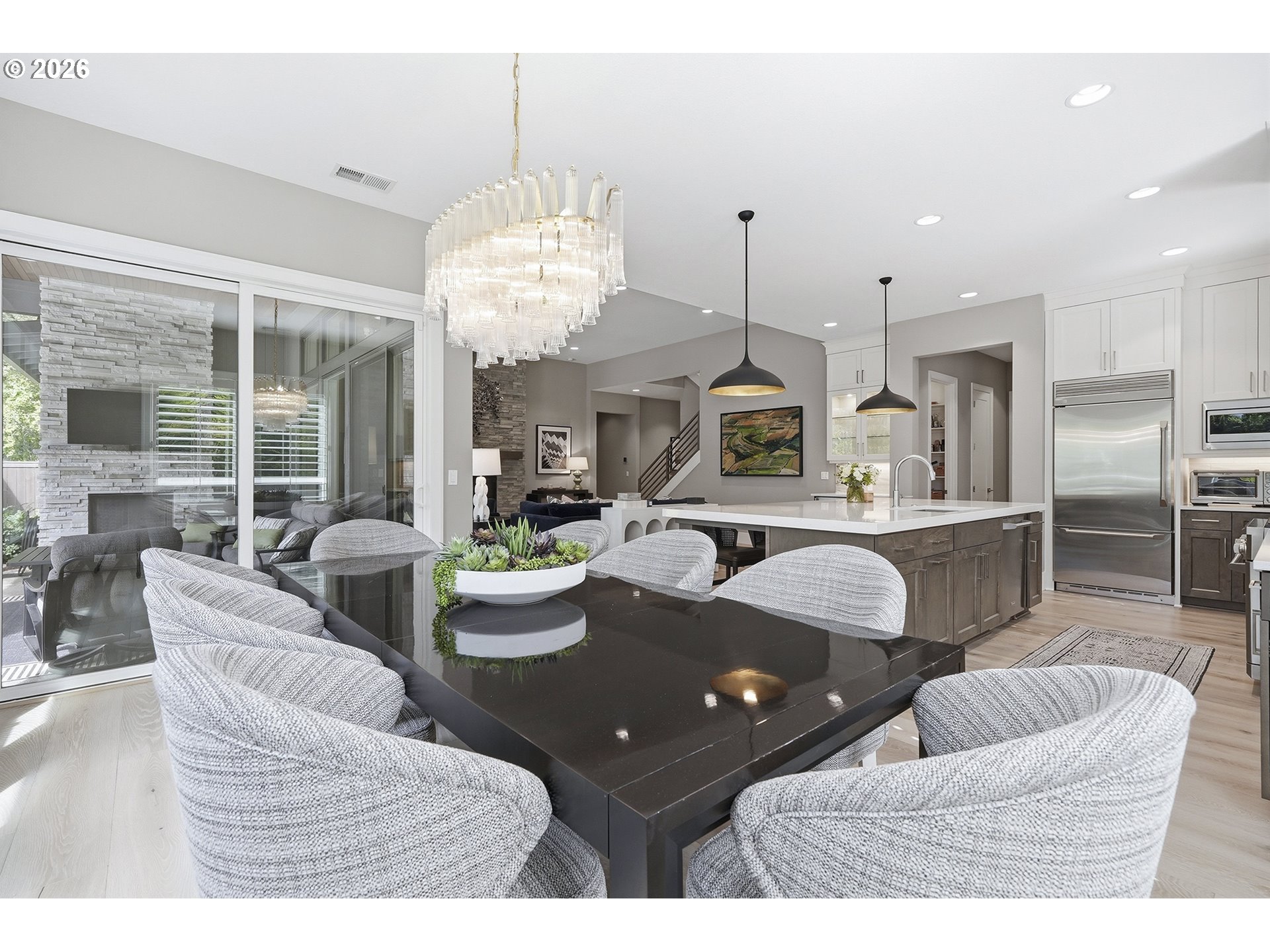 1620 FERNWOOD DR