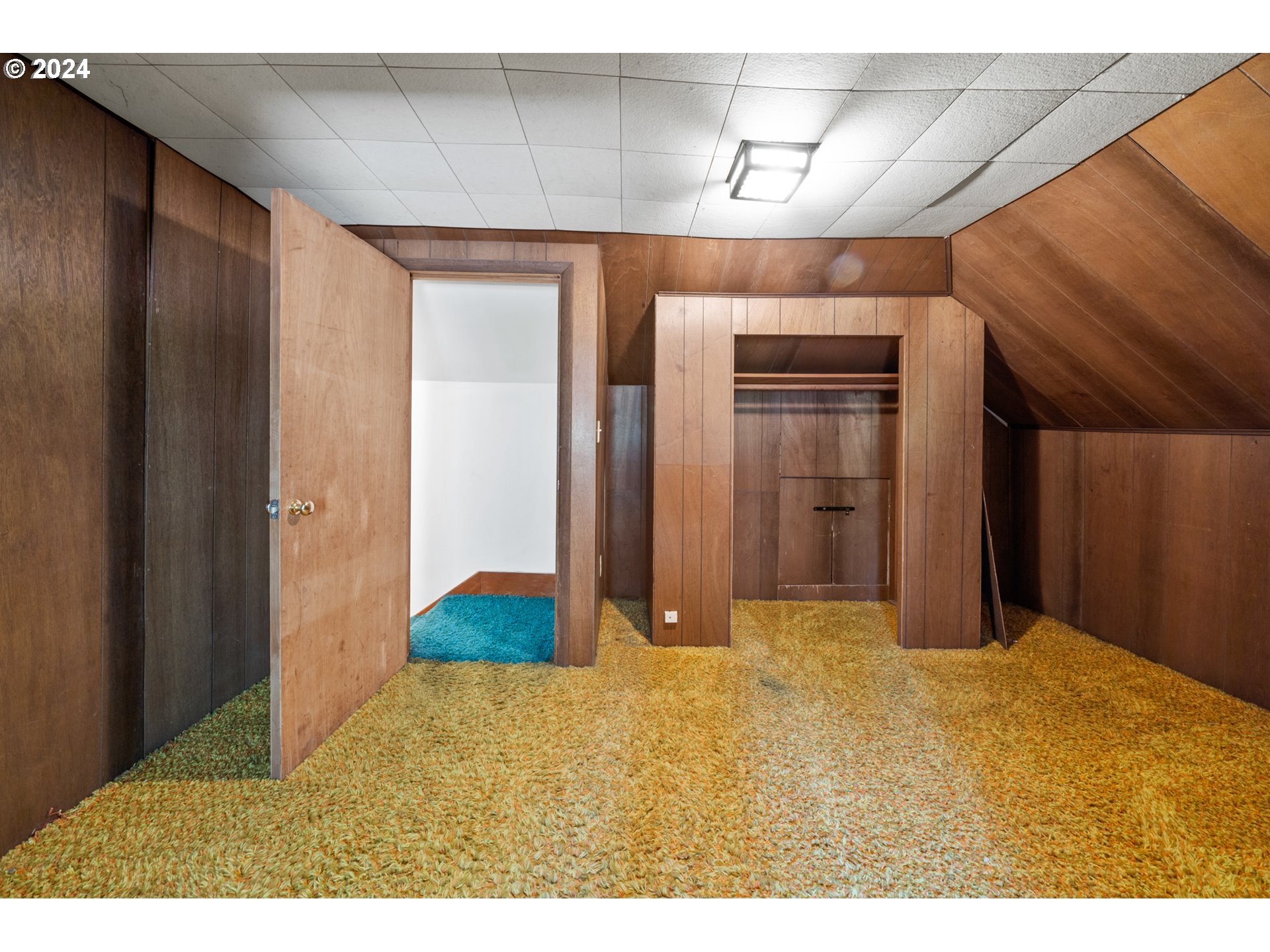 9938 SE HOLLYWOOD AVE