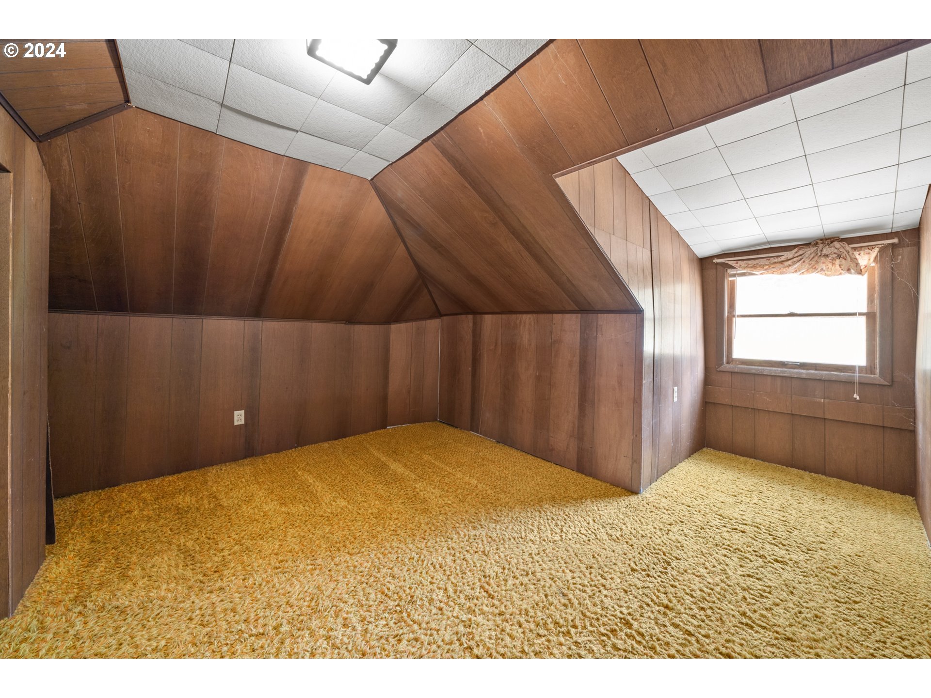 9938 SE HOLLYWOOD AVE