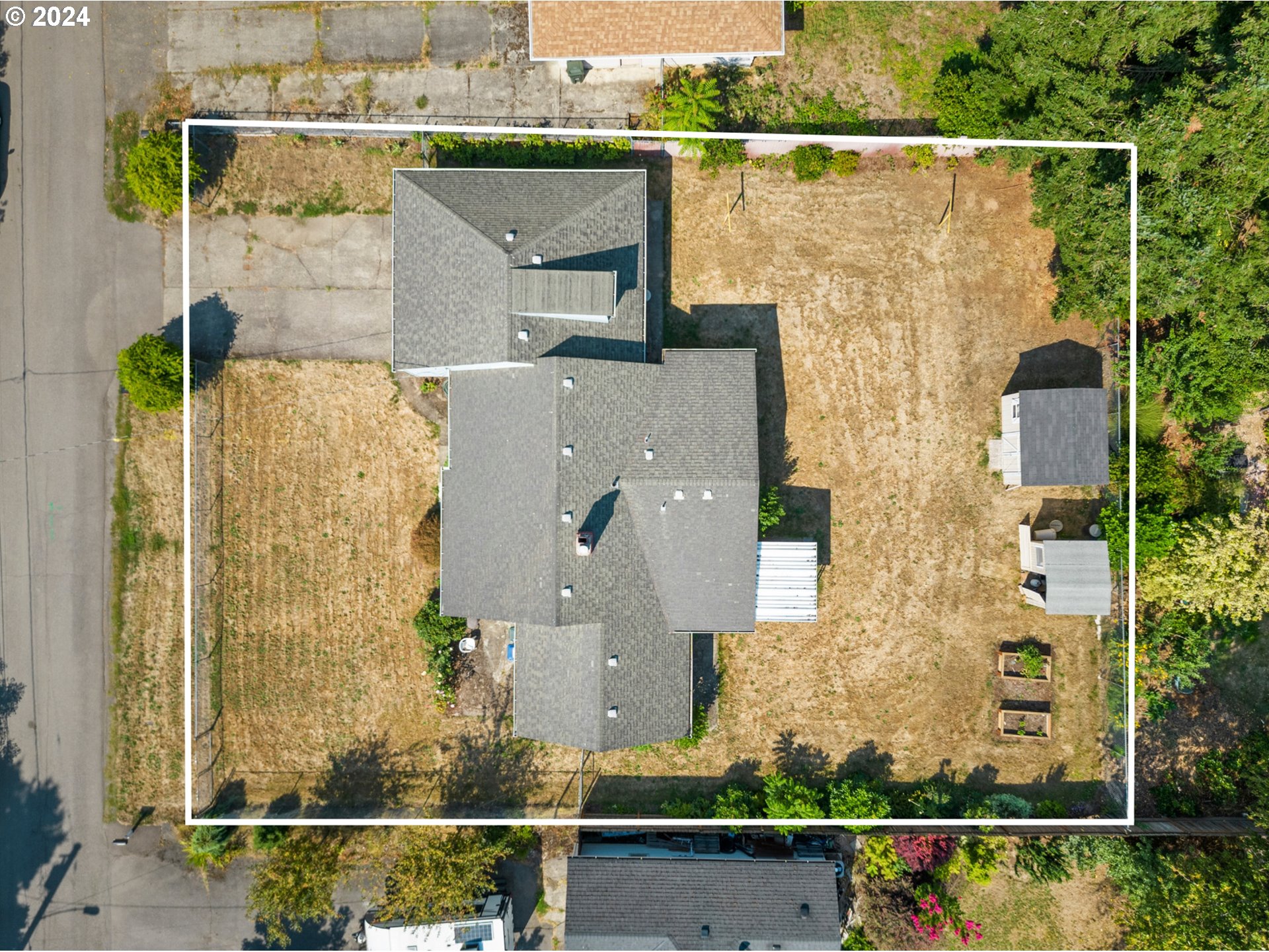 9938 SE HOLLYWOOD AVE