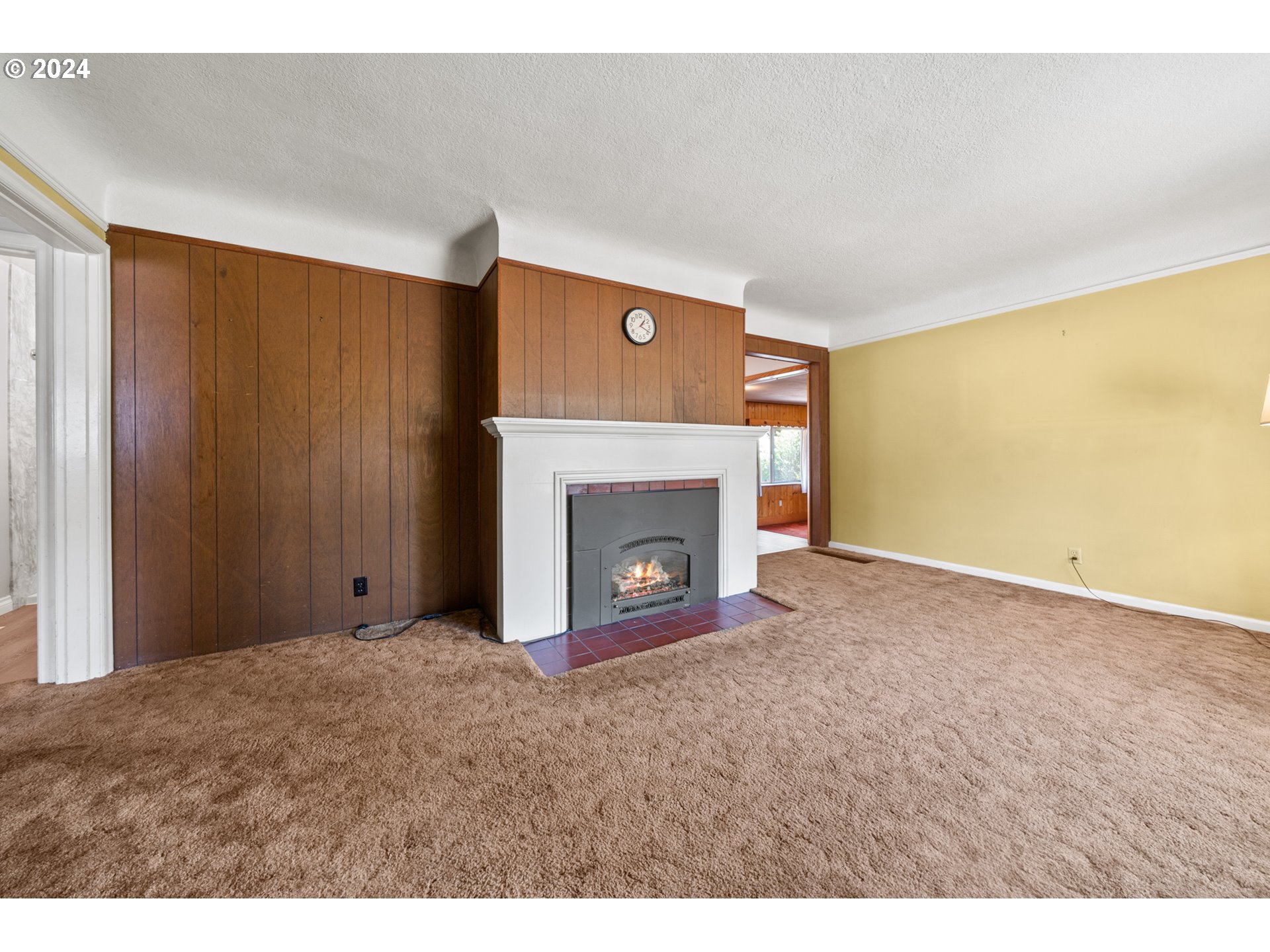 9938 SE HOLLYWOOD AVE