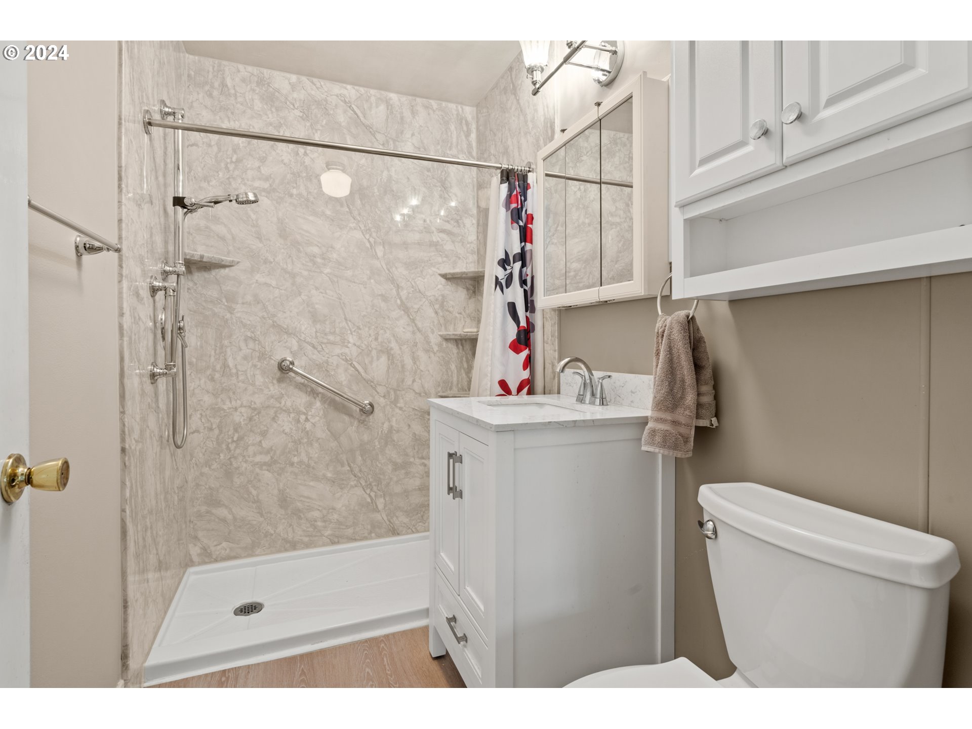 9938 SE HOLLYWOOD AVE