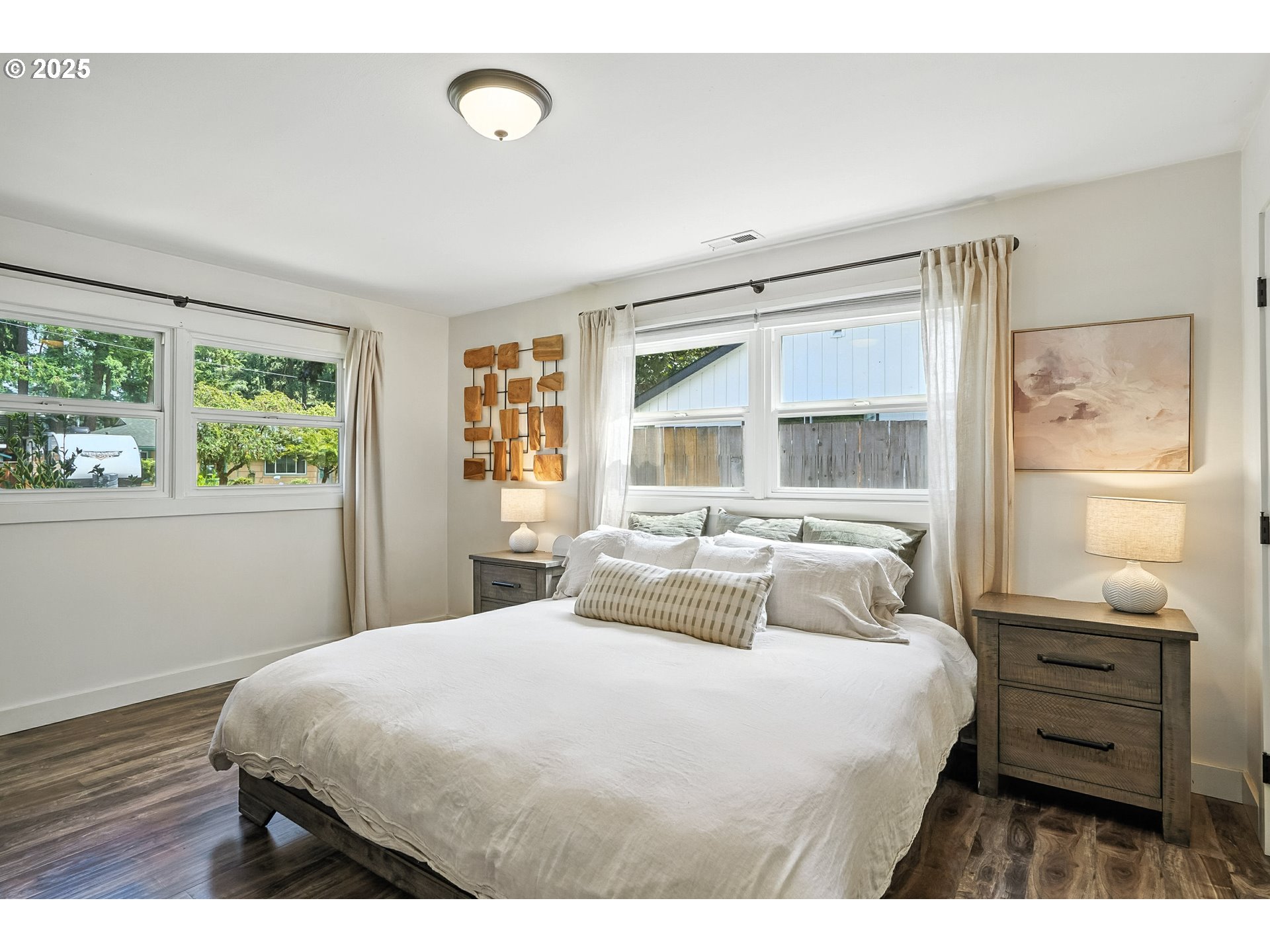 1245 NE 111TH AVE