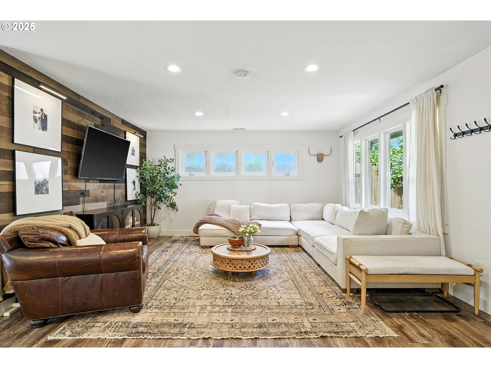 1245 NE 111TH AVE