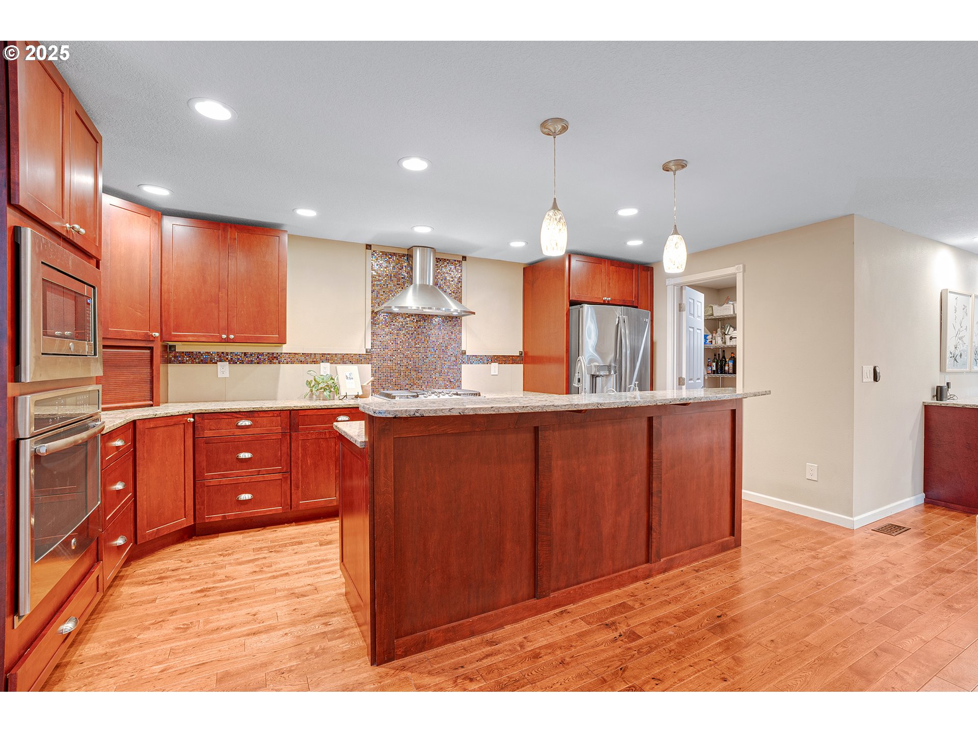 17616 SW IVY GLENN DR