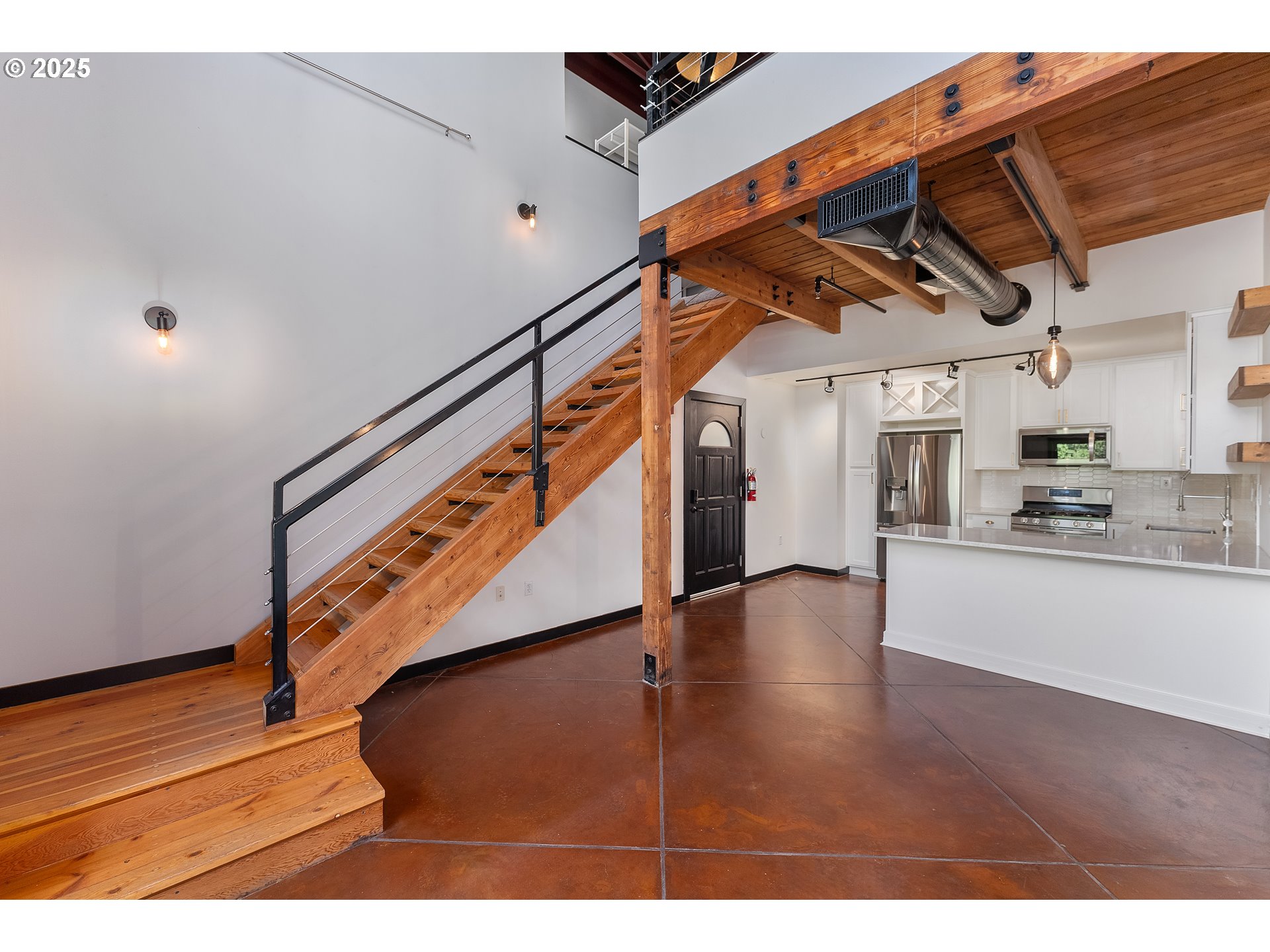 1371 NE ORENCO STATION PKWY 8