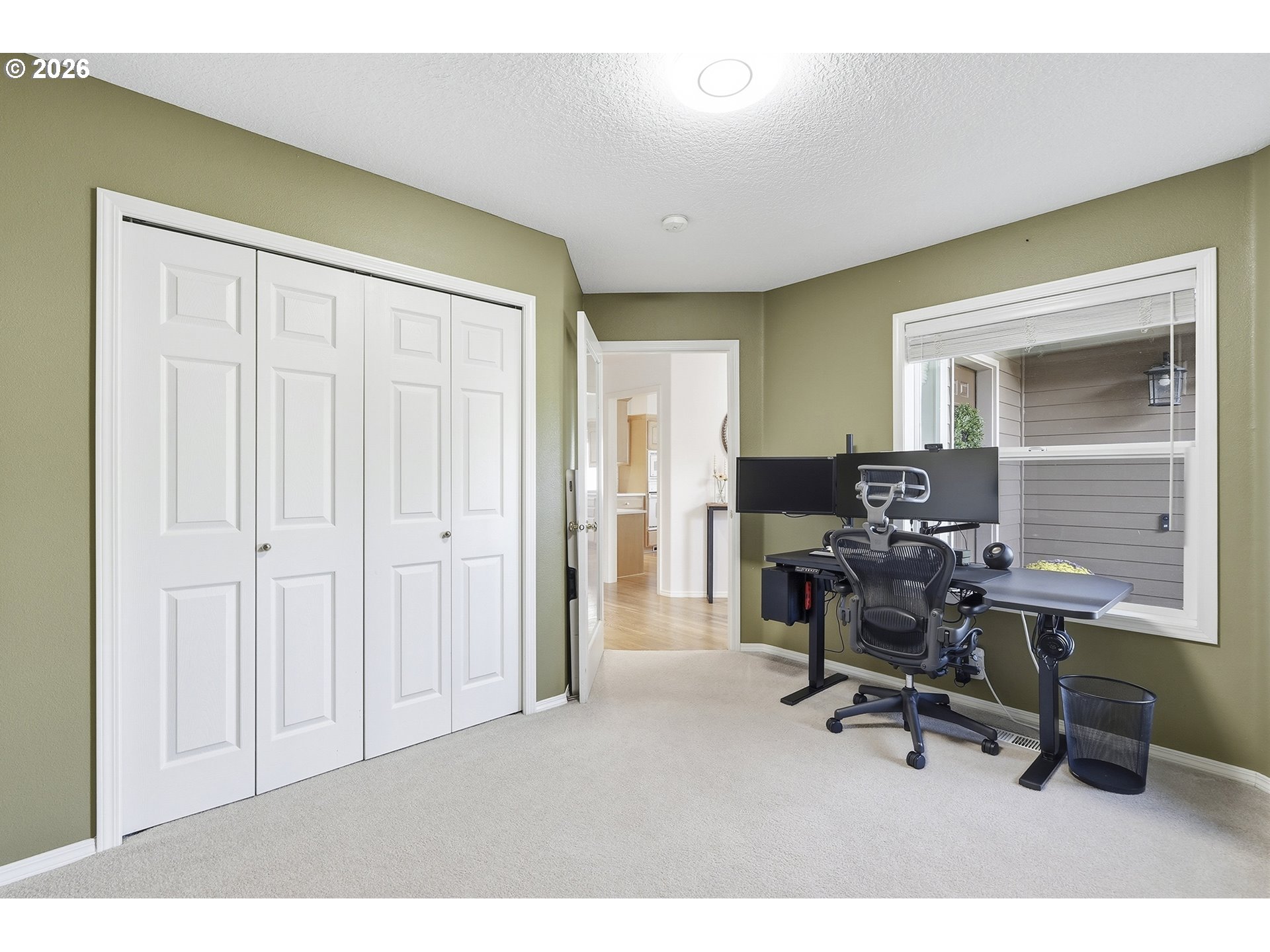 1433 BEGONIA AVE