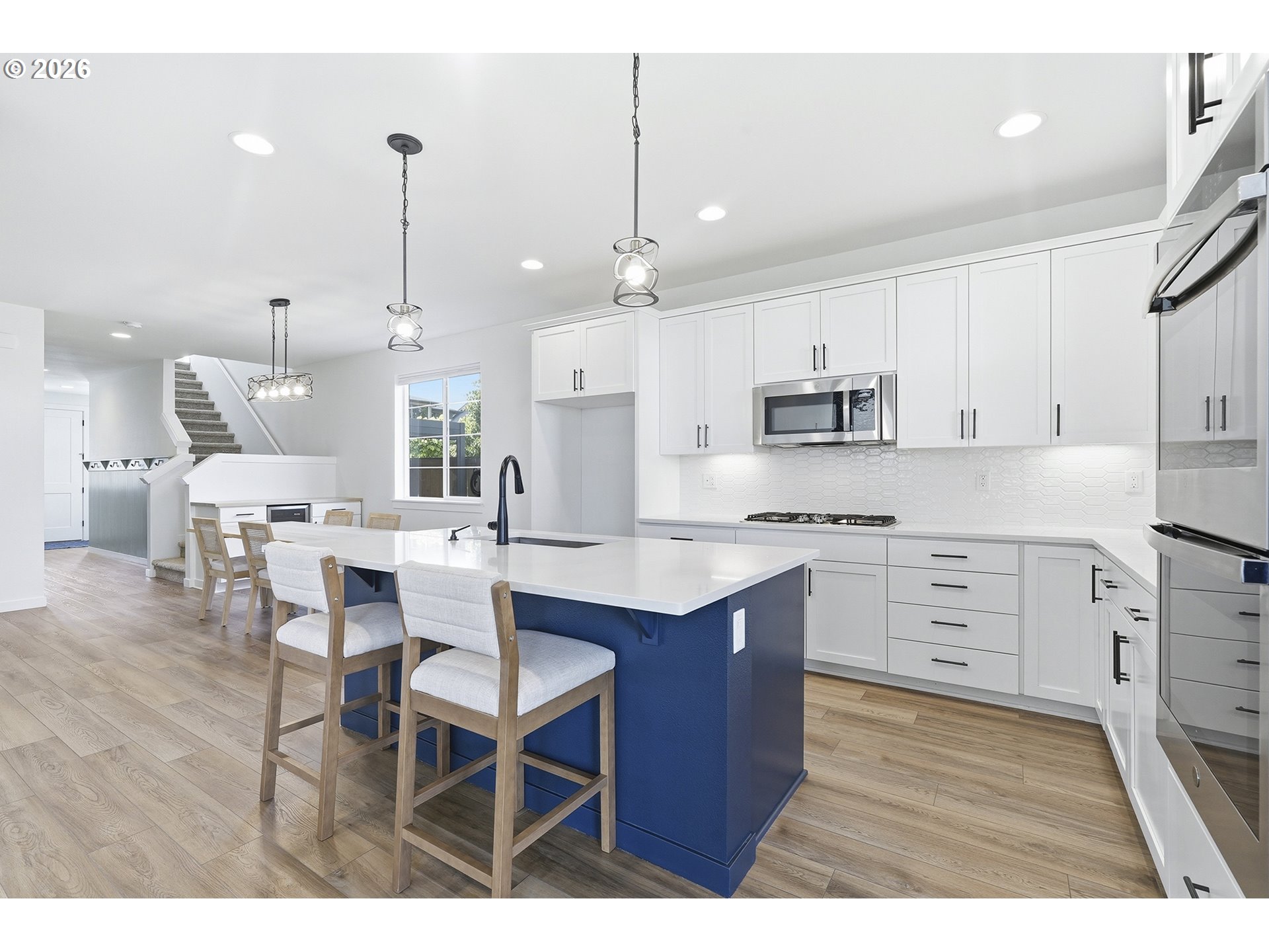 27612 SW MARIGOLD TER