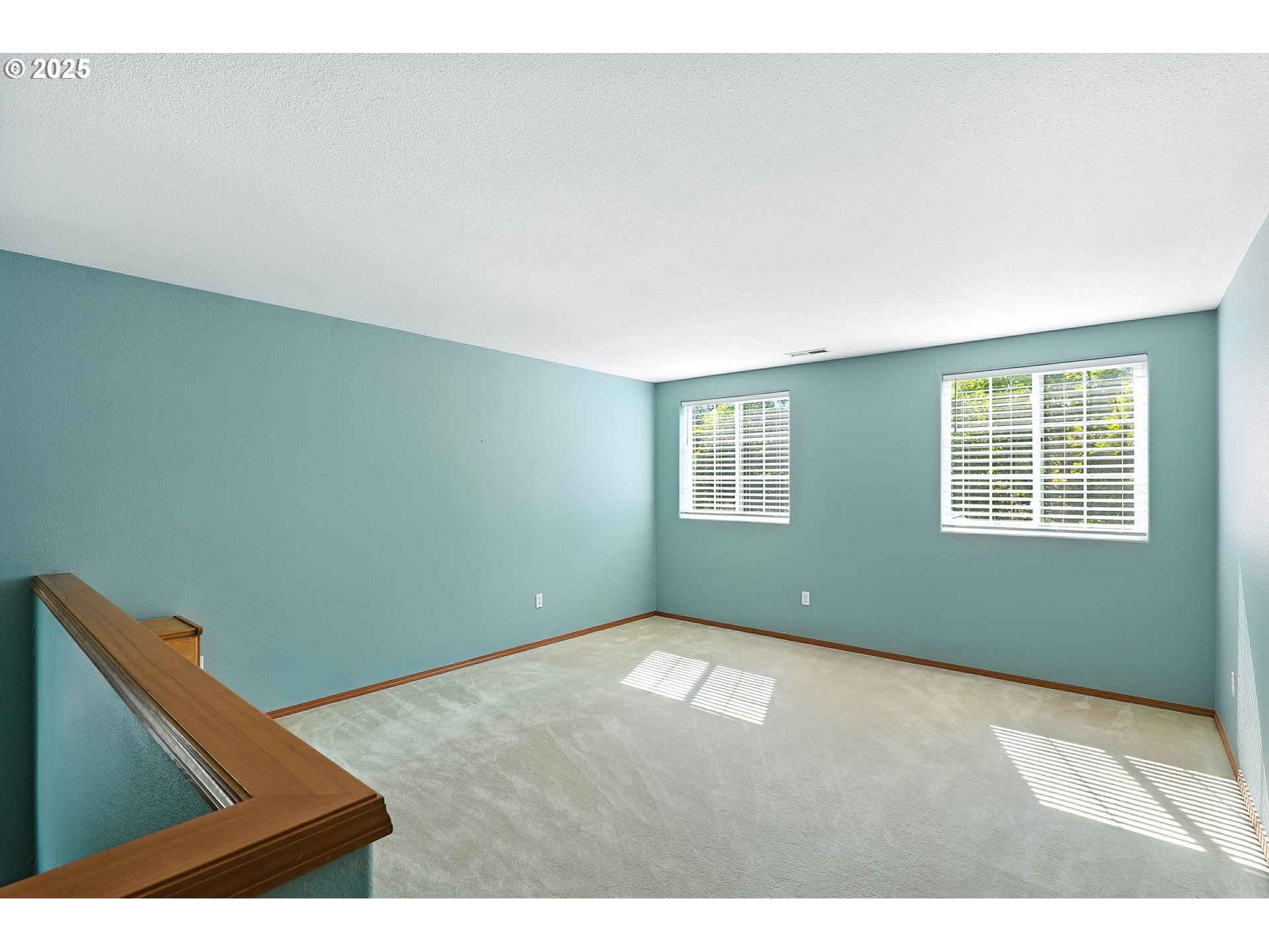 23662 SW PINEHURST DR