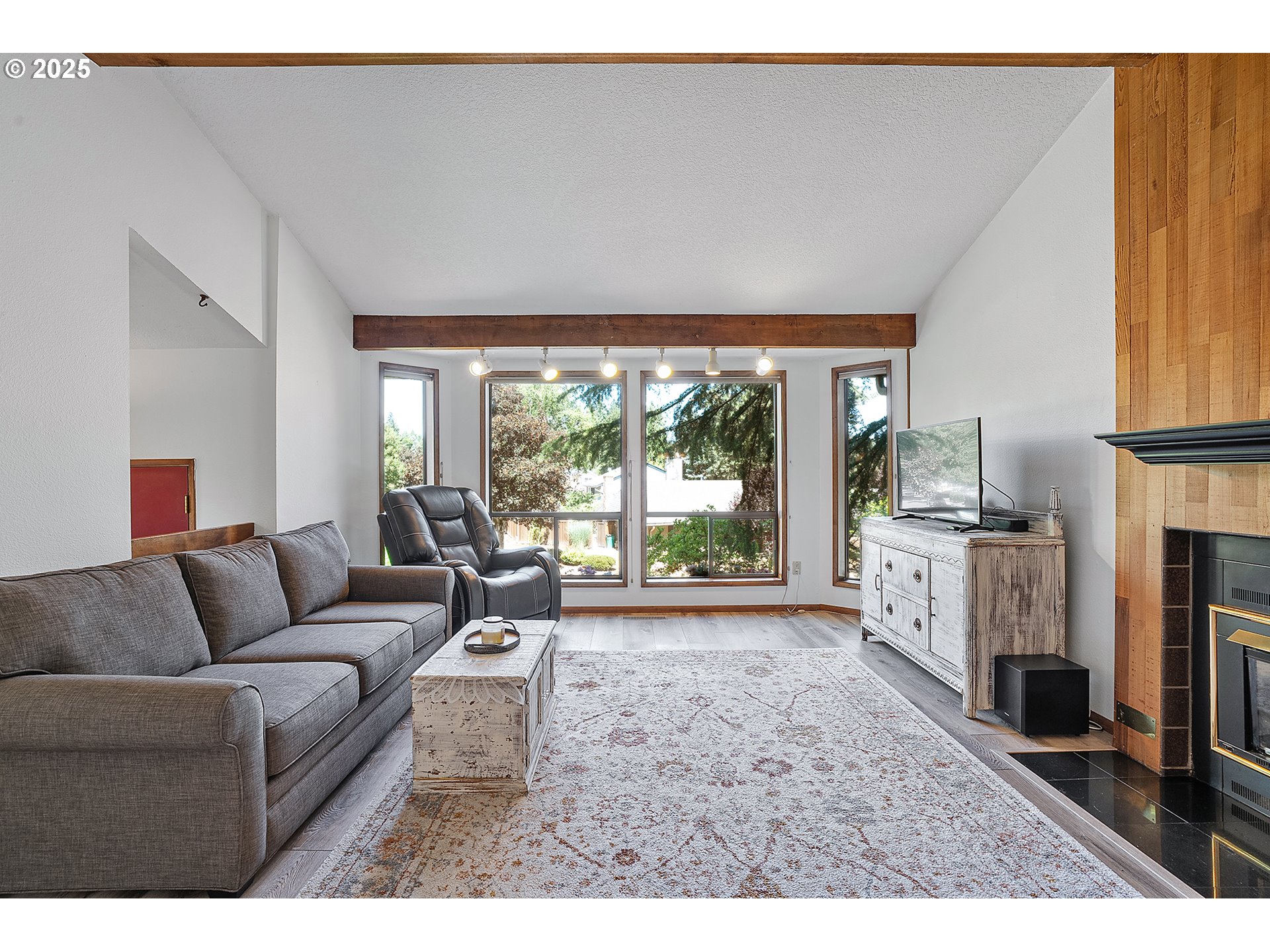 14304 SW STALLION DR