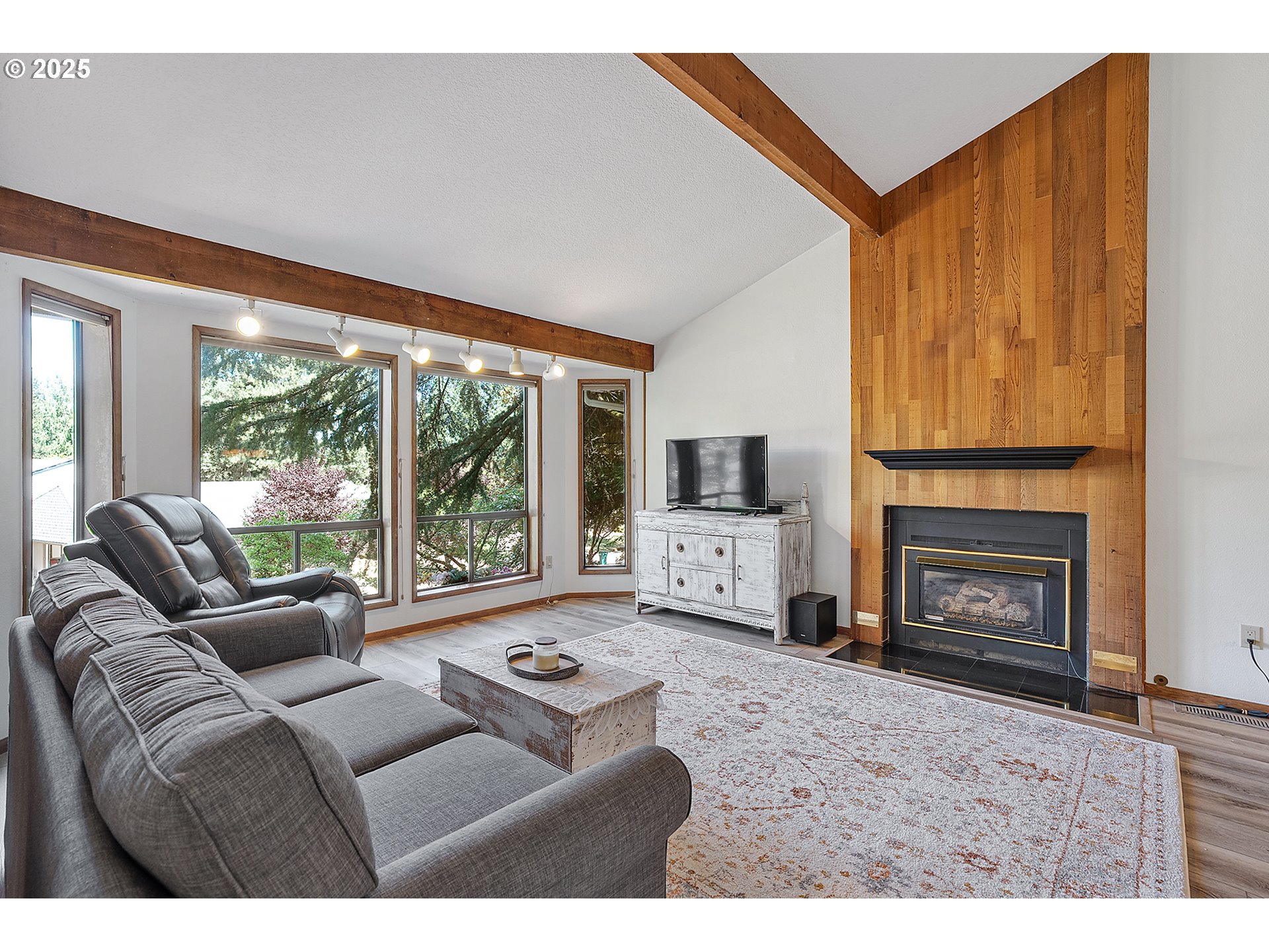 14304 SW STALLION DR