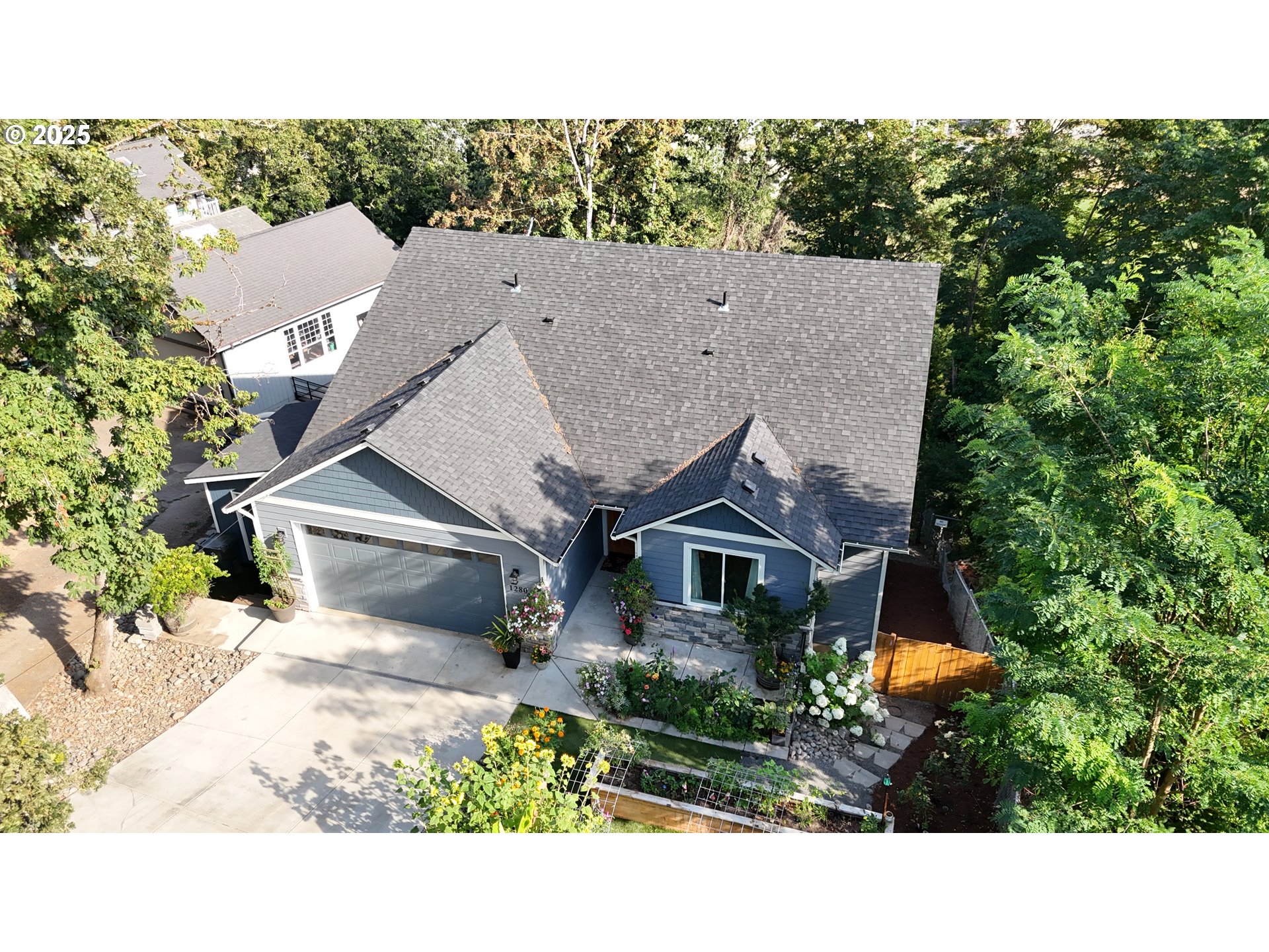 1280 WESTWOOD DR