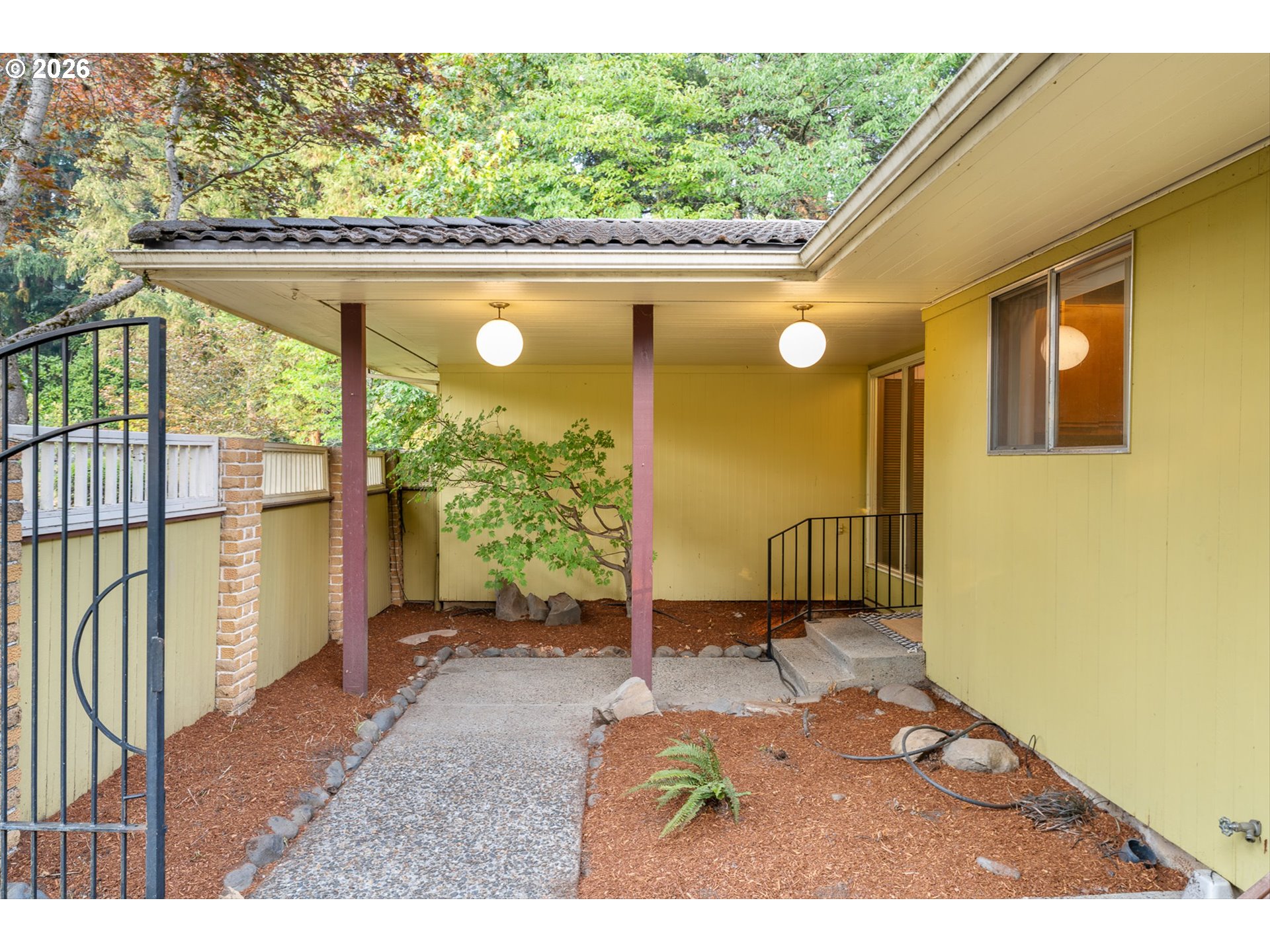 1470 SE 37TH AVE