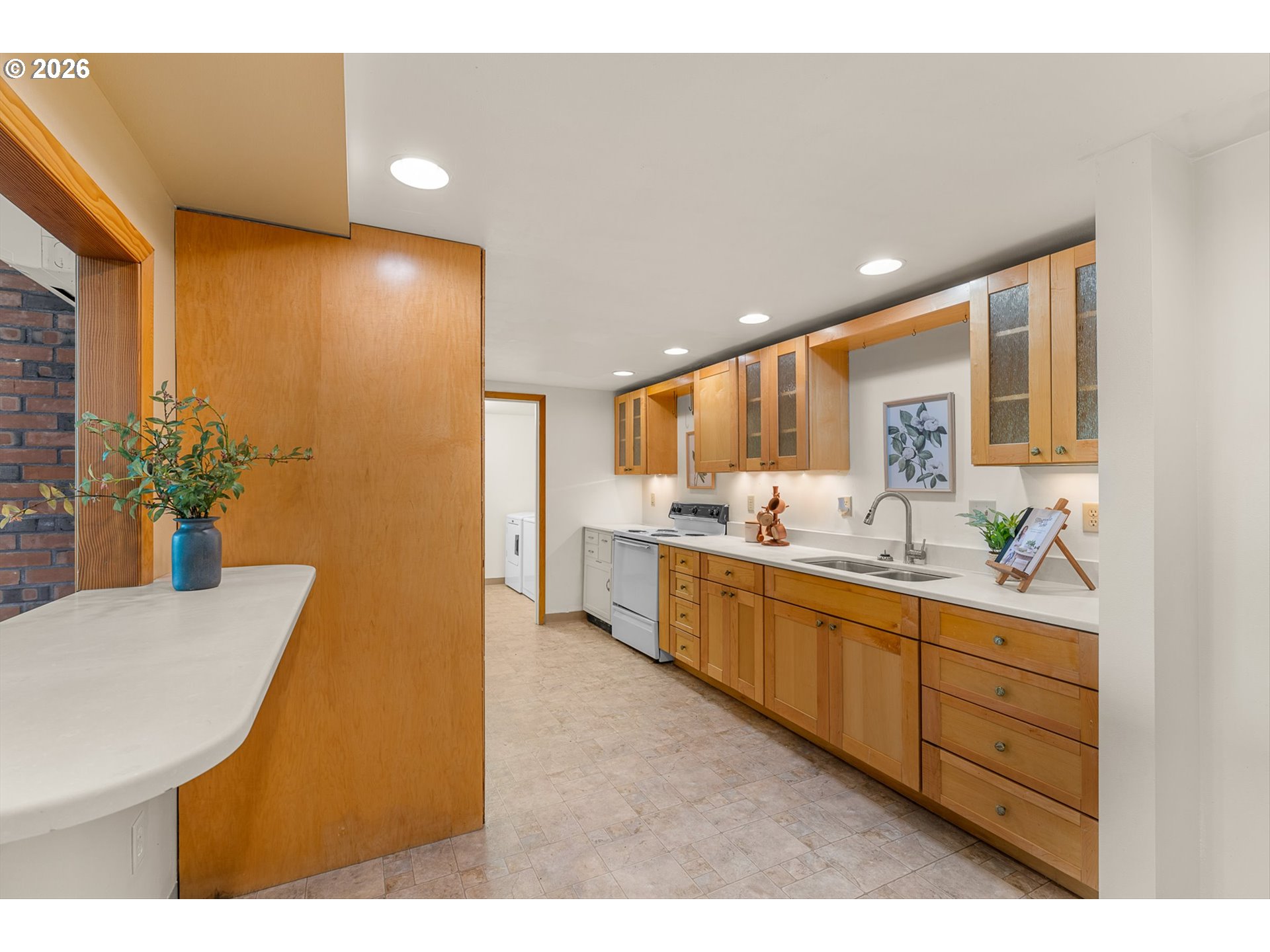 1470 SE 37TH AVE