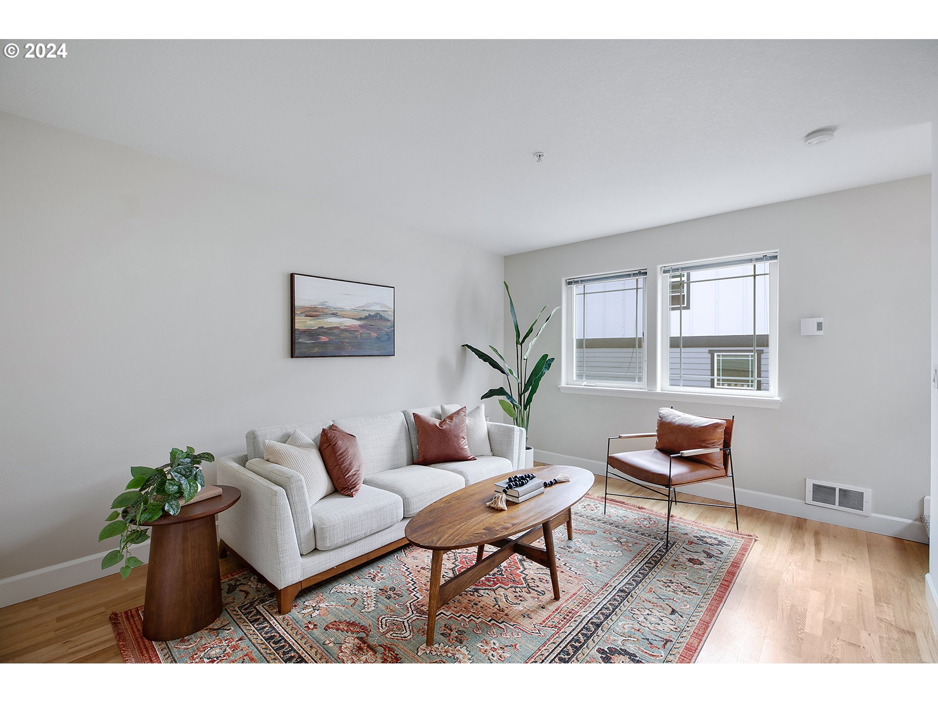 6748 N PITTSBURG AVE