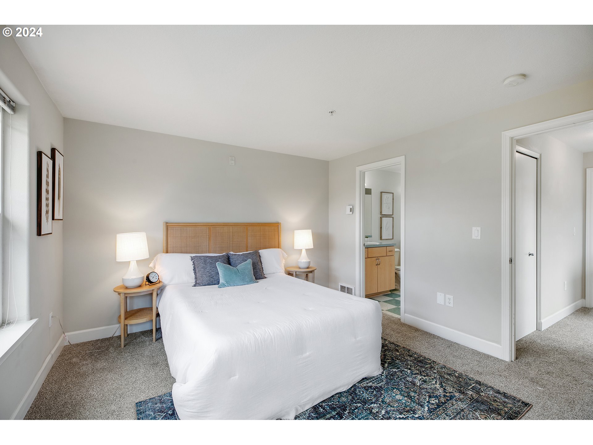 6748 N PITTSBURG AVE