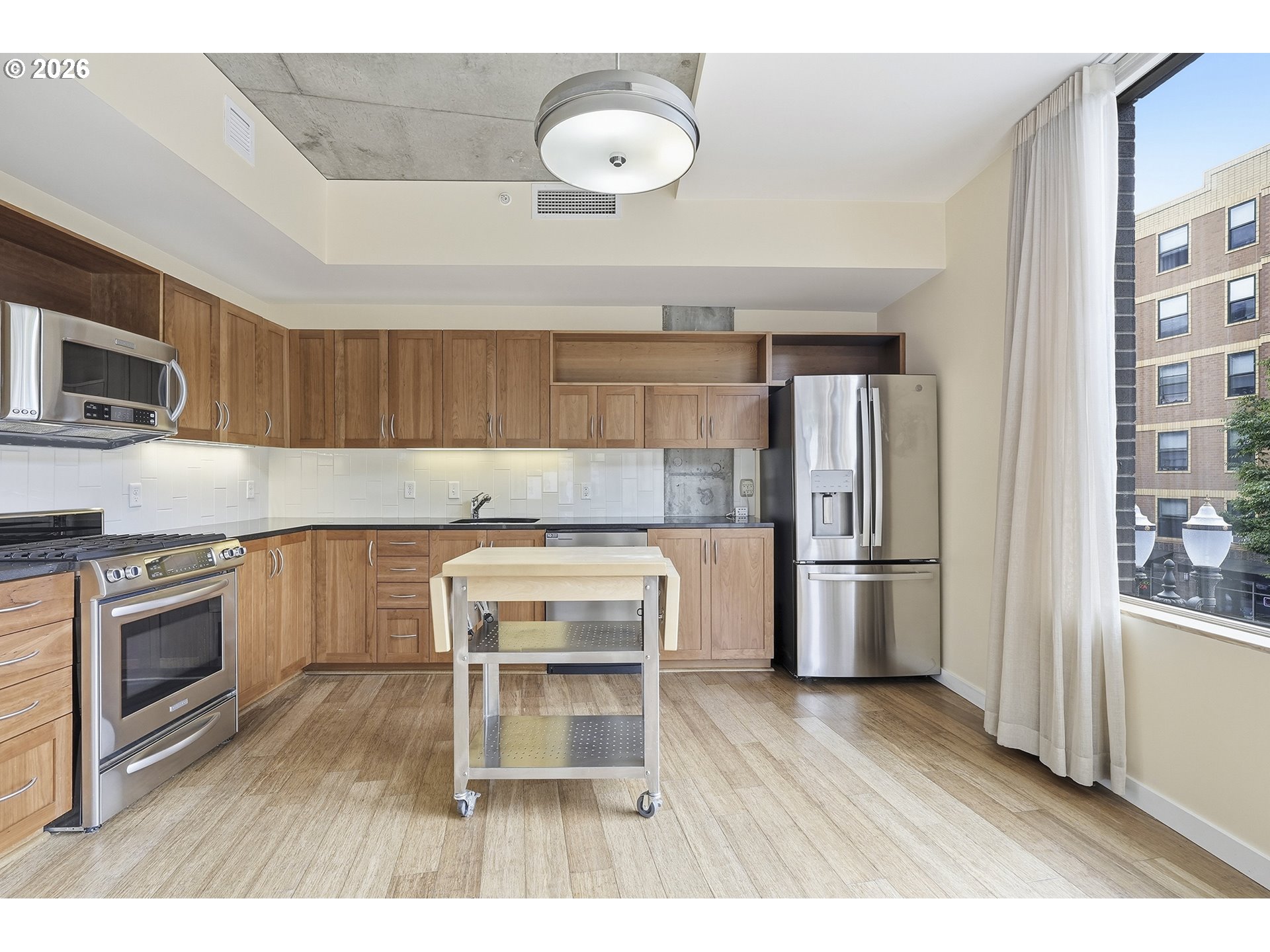 1234 SW 18TH AVE 209