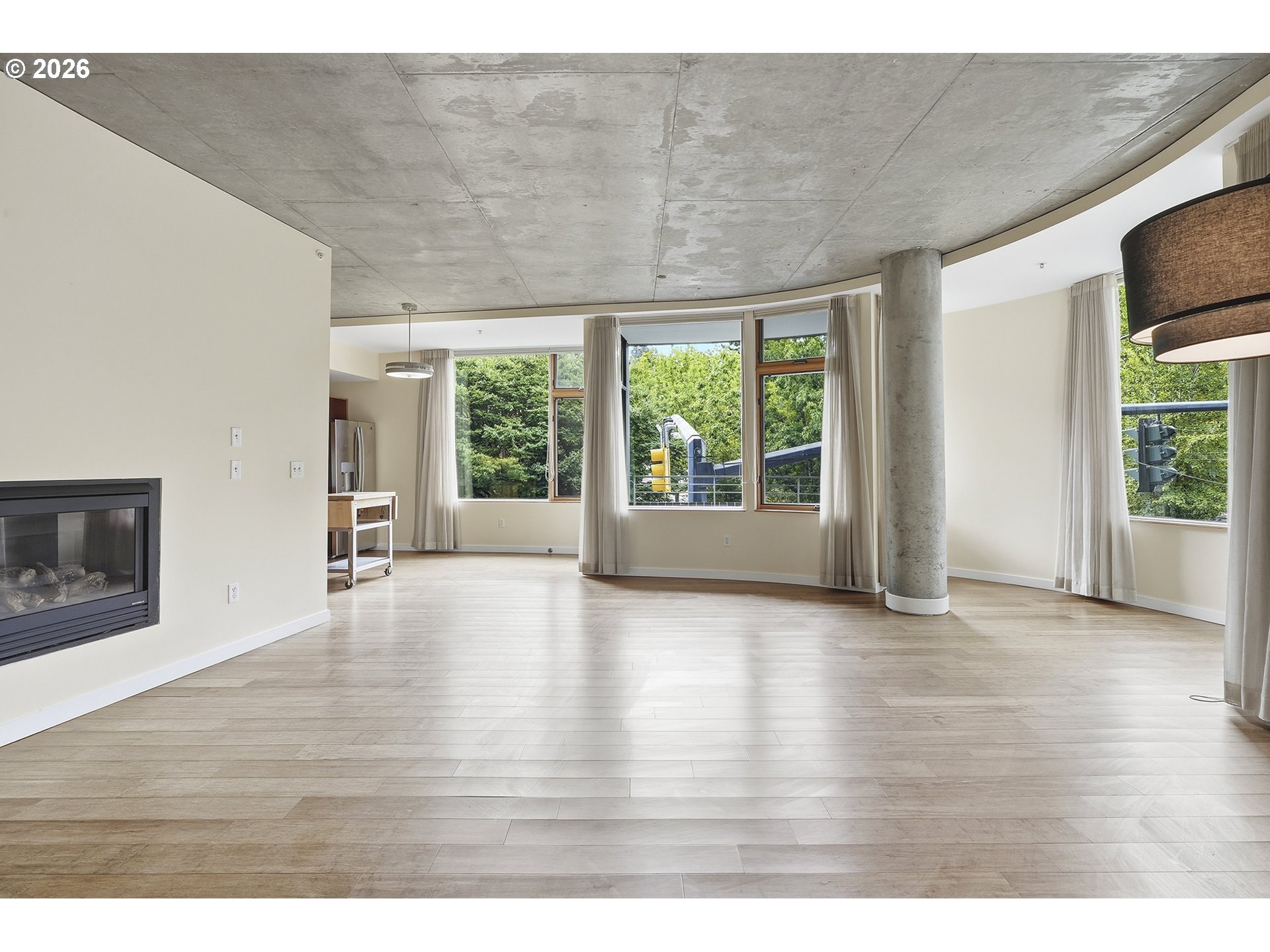 1234 SW 18TH AVE 209