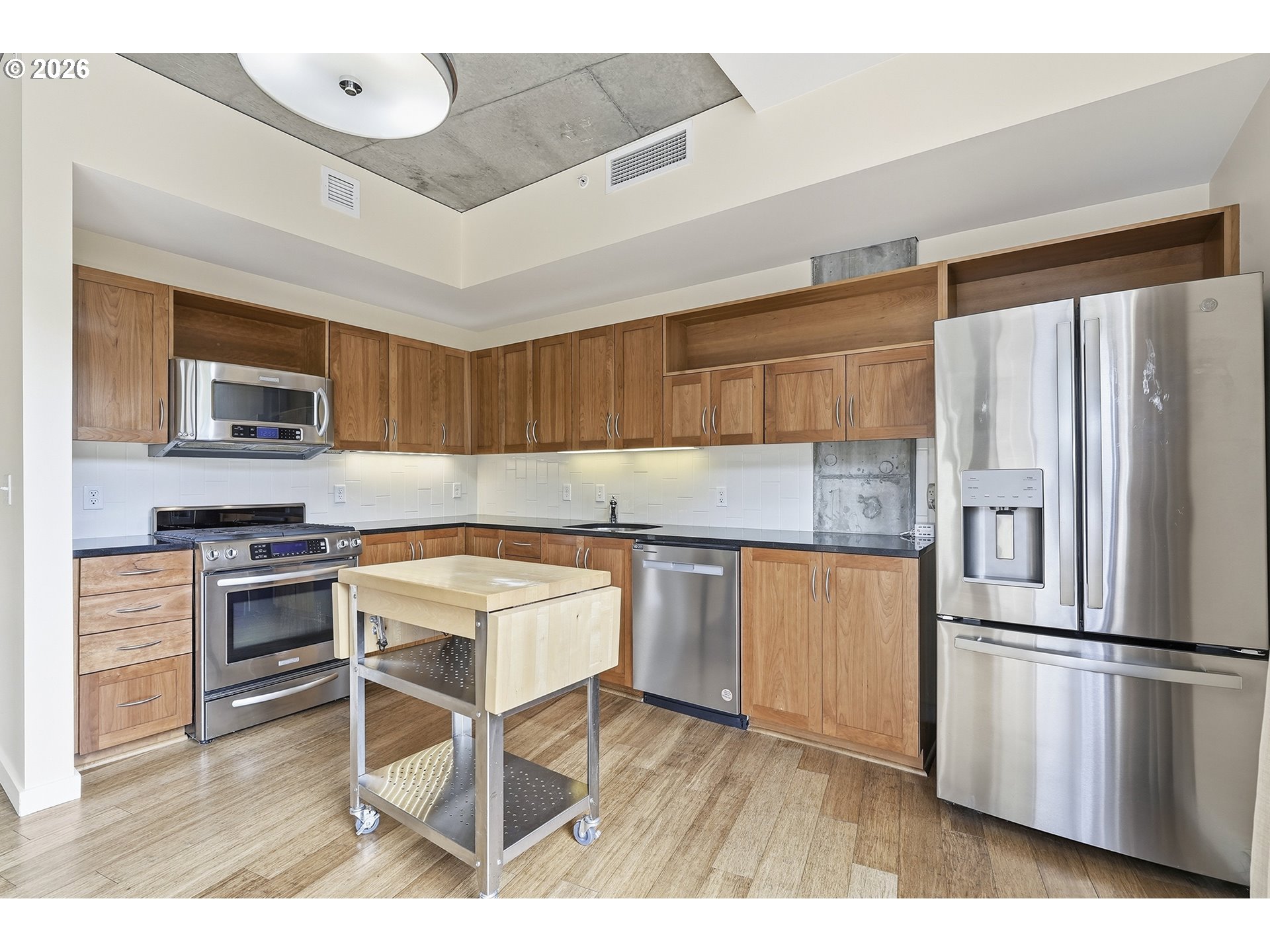 1234 SW 18TH AVE 209