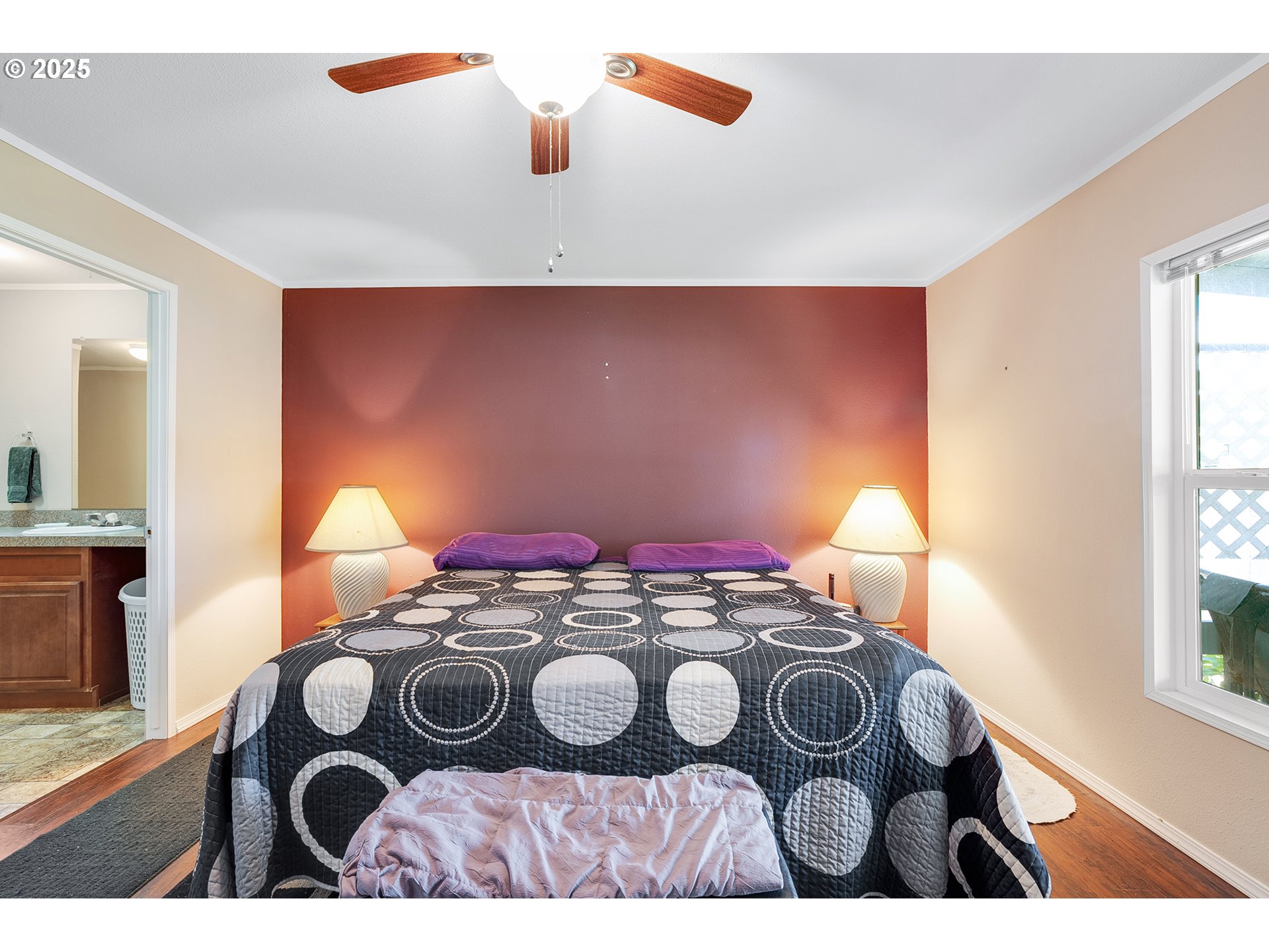830 N MAIN ST 1, Mt. Angel Unit: 1