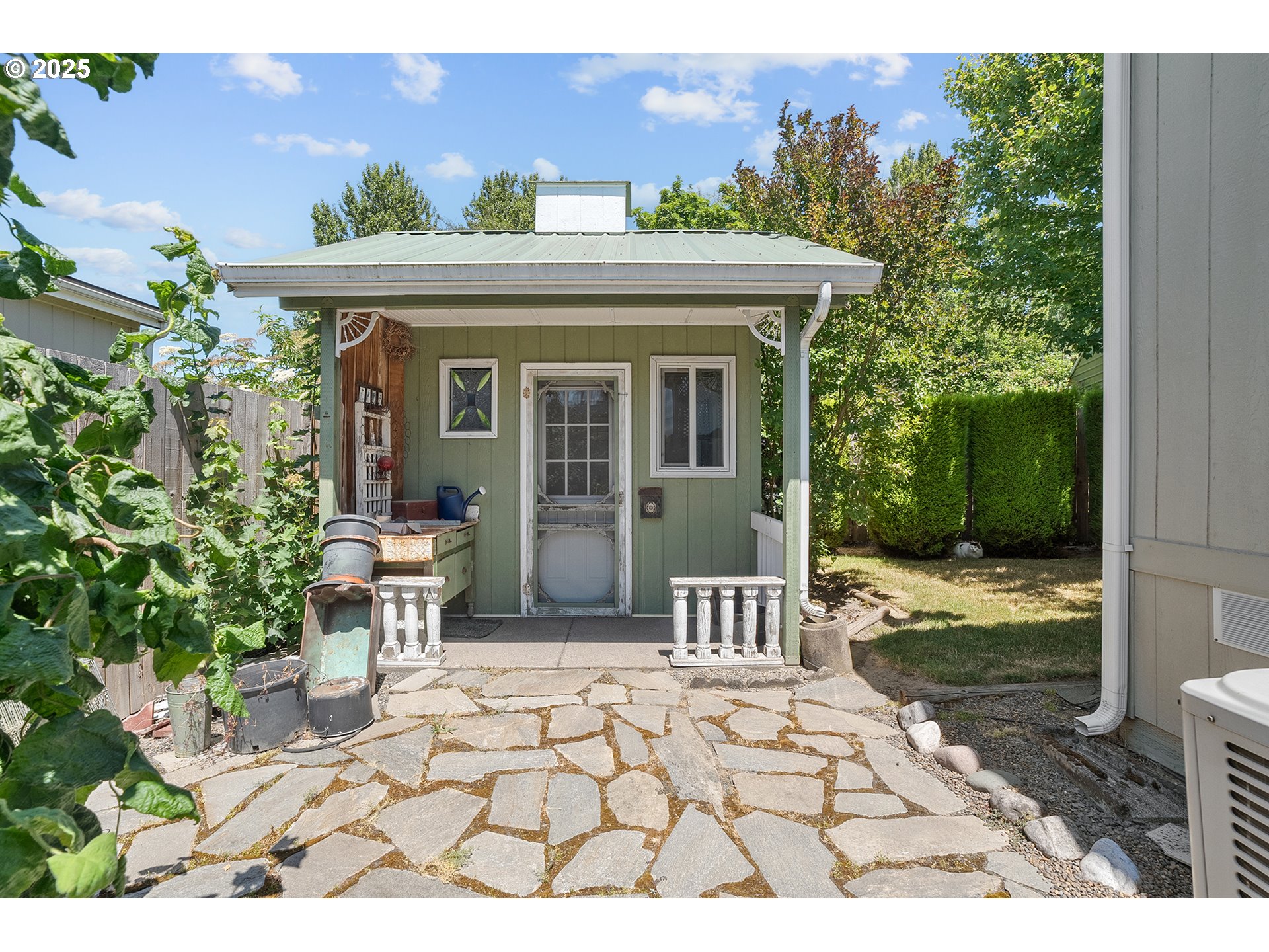 830 N MAIN ST 1, Mt. Angel Unit: 1