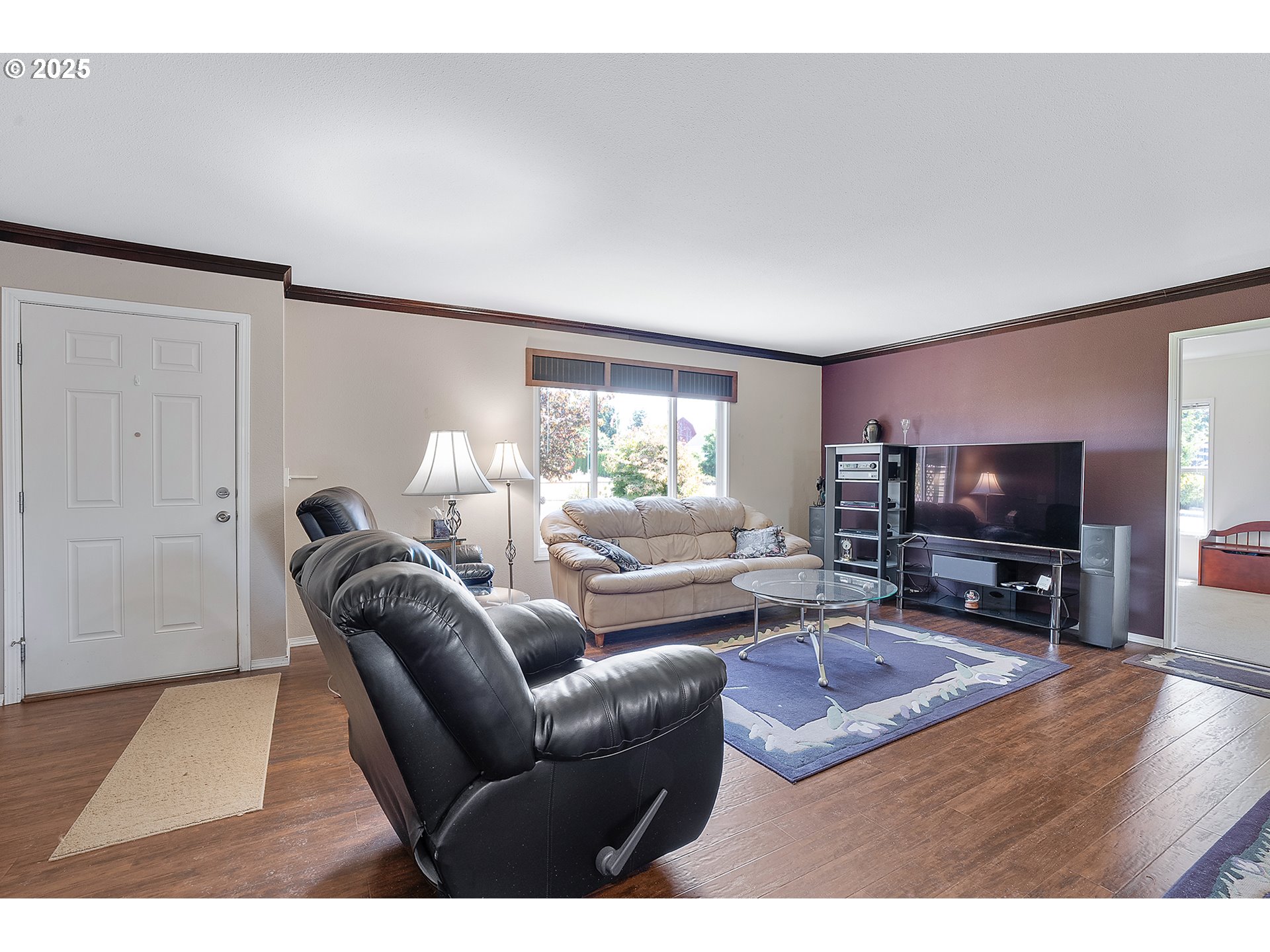830 N MAIN ST 1, Mt. Angel Unit: 1