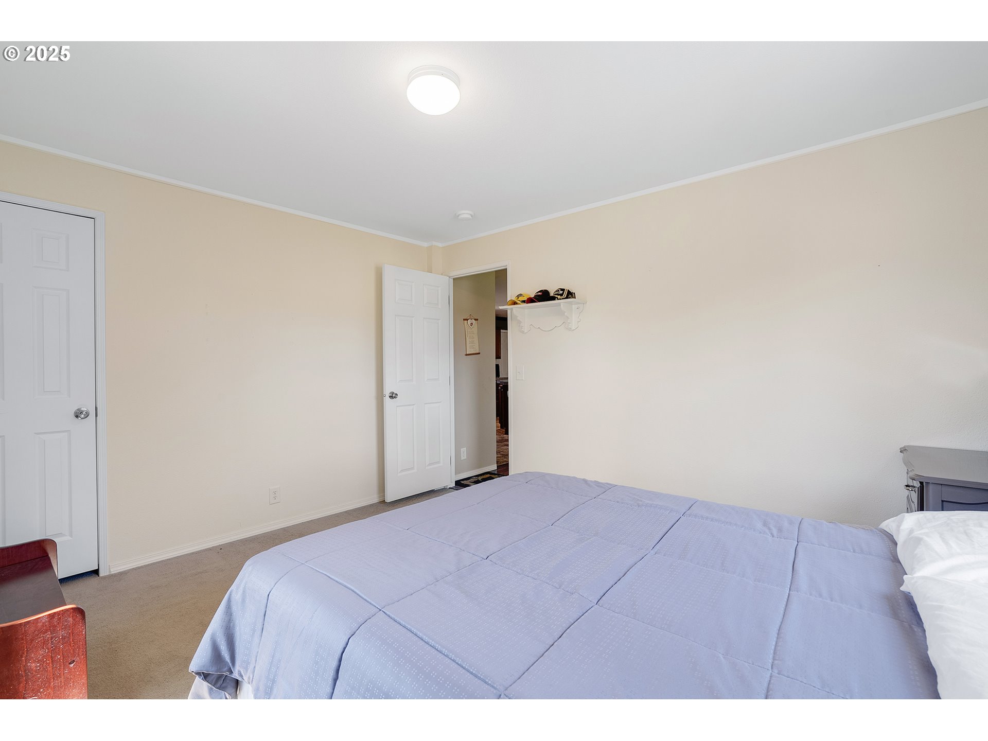 830 N MAIN ST 1, Mt. Angel Unit: 1