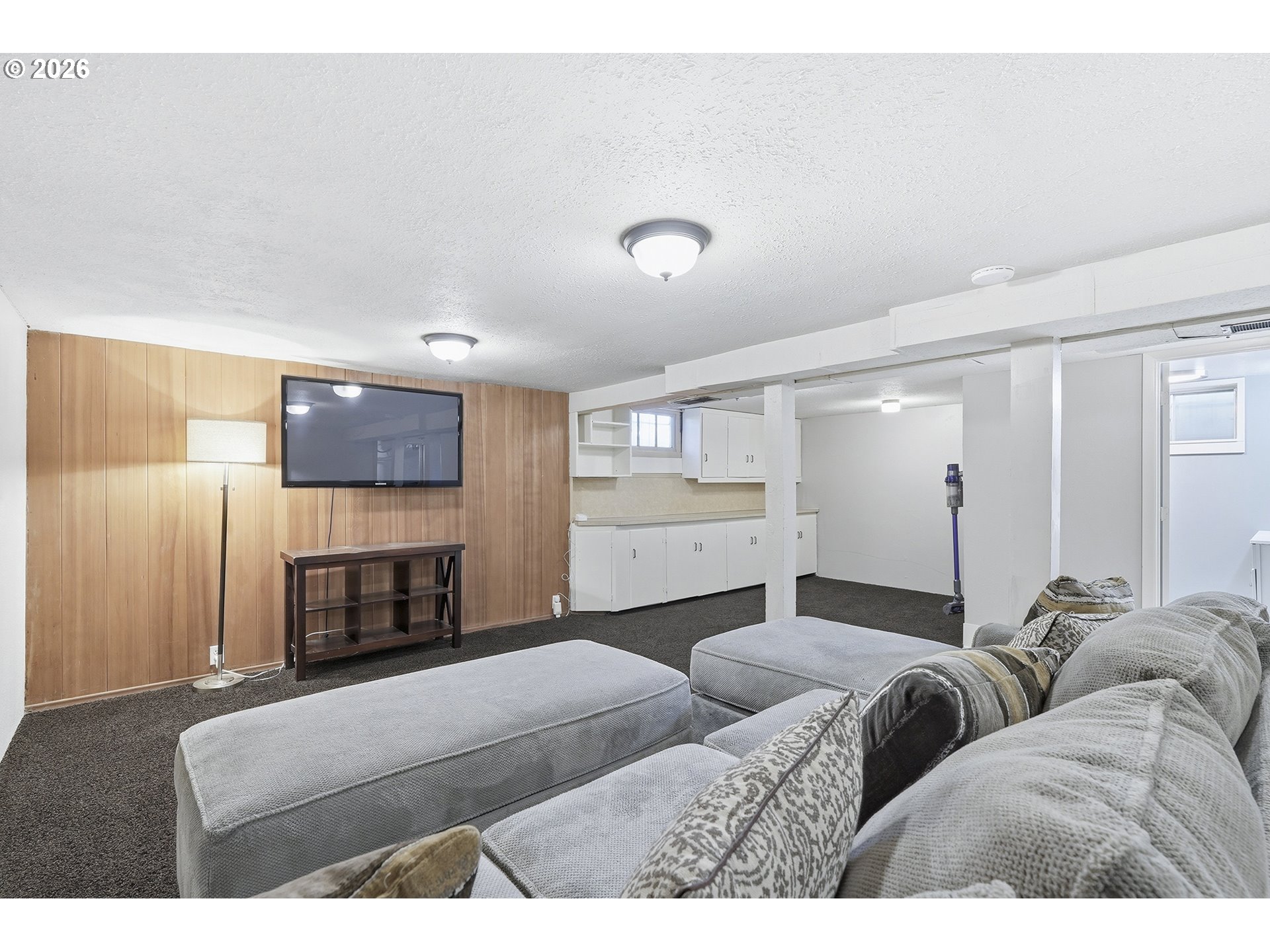 365 RURAL AVE SE