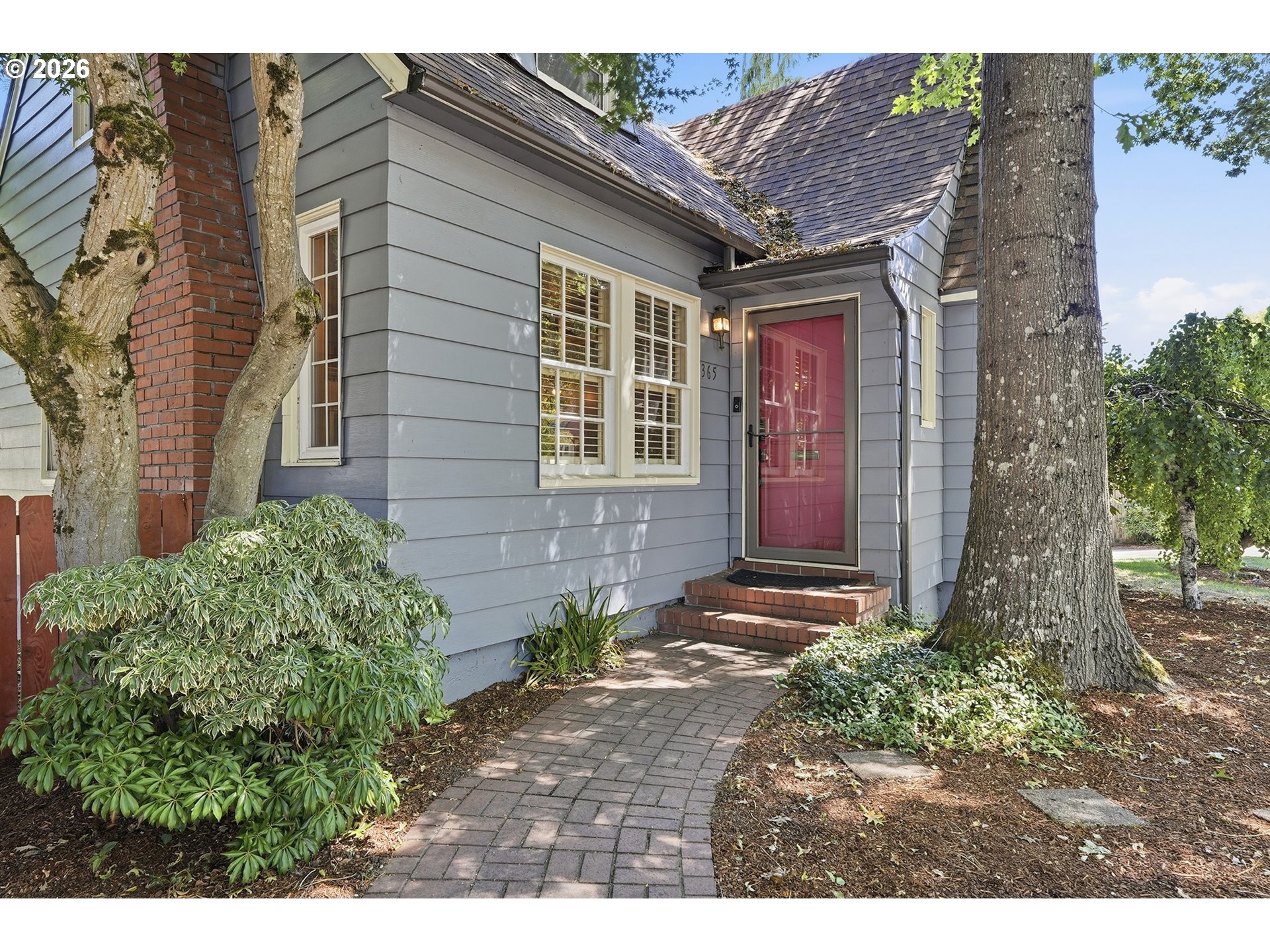 365 RURAL AVE SE