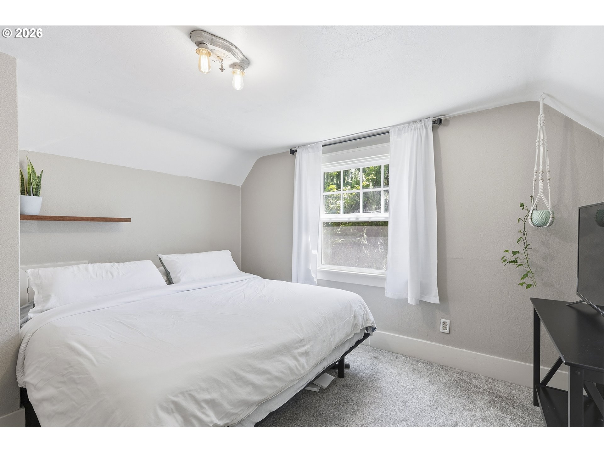365 RURAL AVE SE