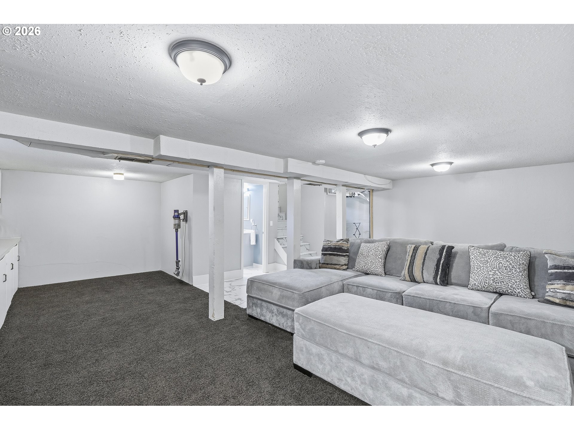 365 RURAL AVE SE