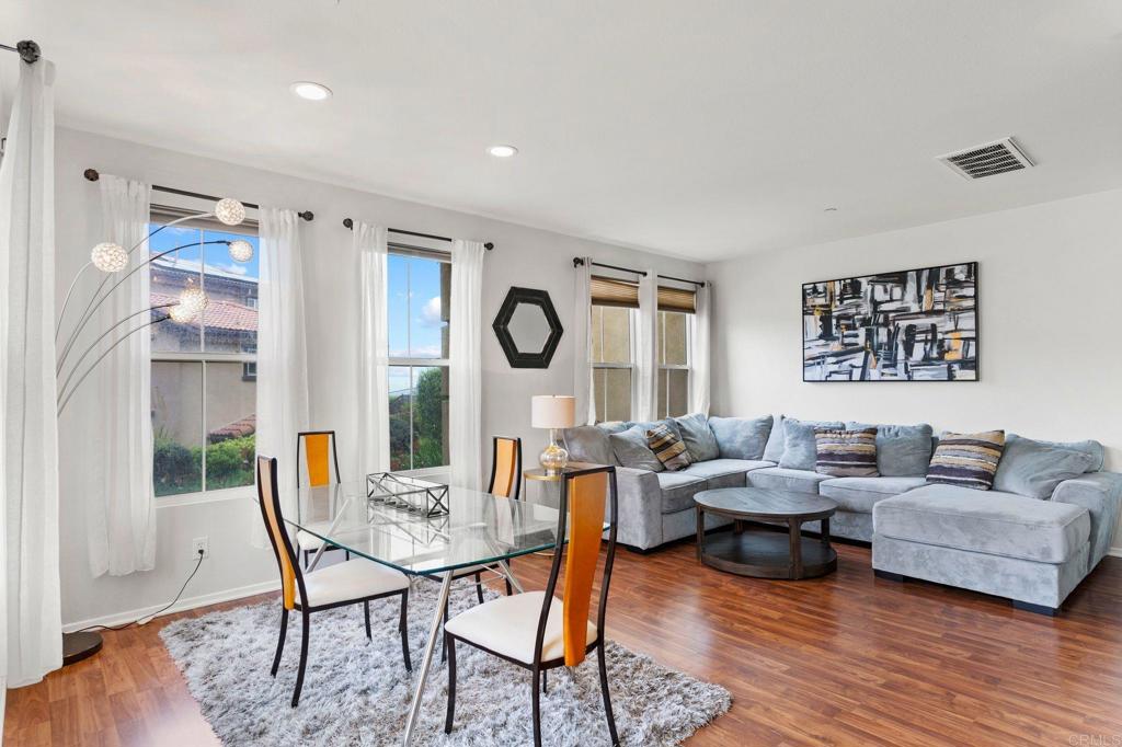 1704 Montilla Street