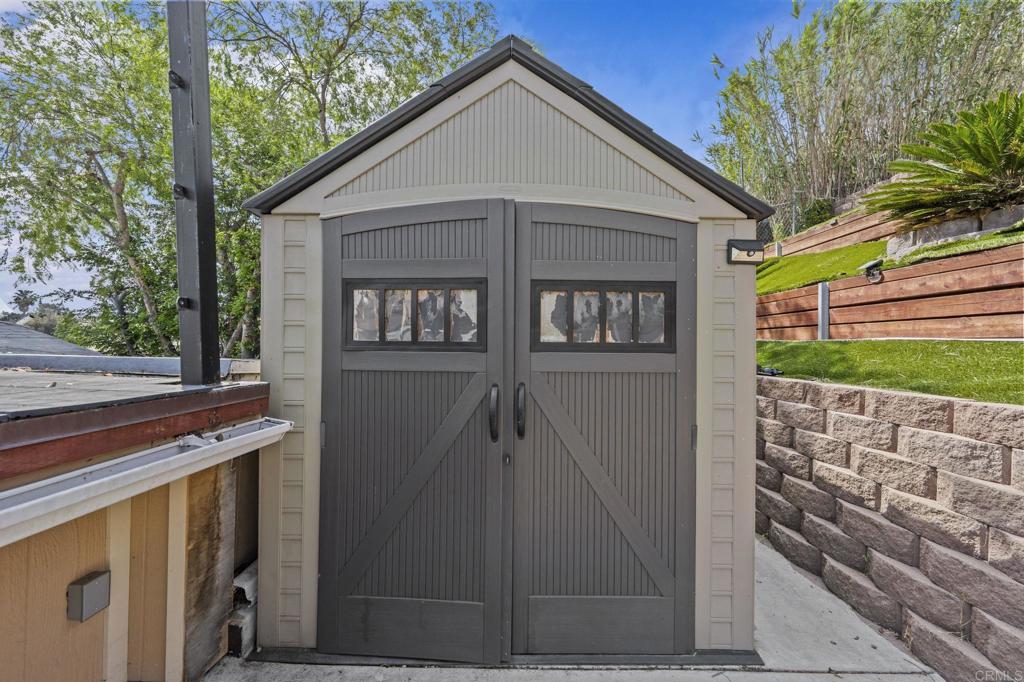 1992 Ensenada Street